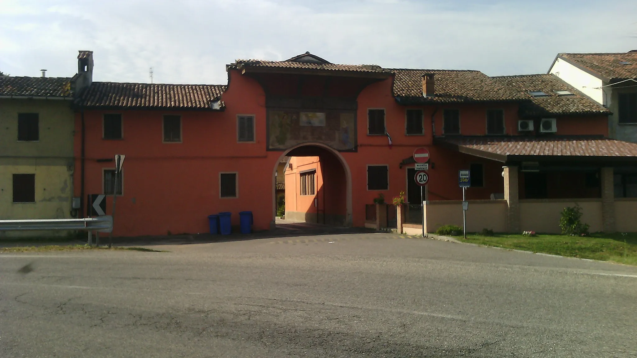 Photo showing: Il borgo di Fallavecchia, frazione di Morimondo (MI), Italia
