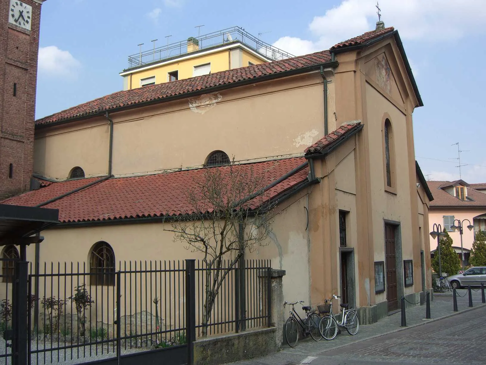 Photo showing: MB Biassono chiesa di San Giorgio nei pressi della porta di ingresso al Parco della Villa Reale di Monza