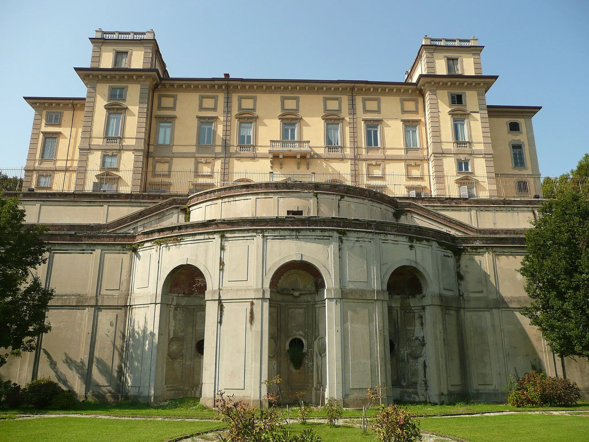 Photo showing: Limbiate, Villa Pusterla Arconati Crivelli - fronte verso il parco