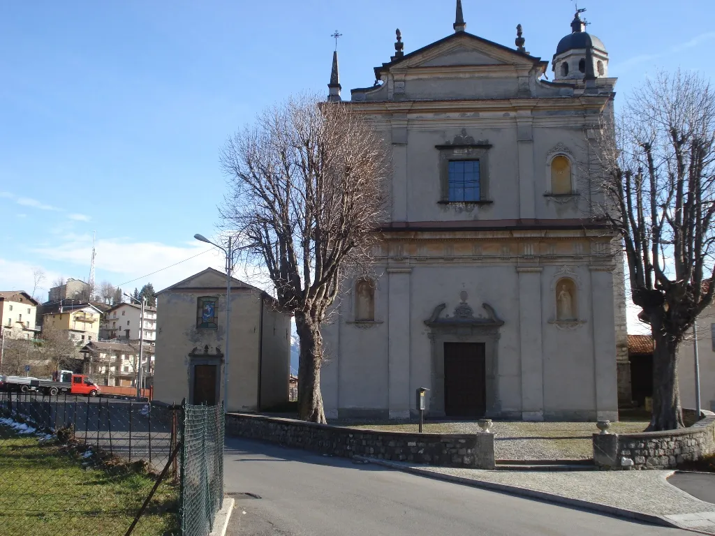 Photo showing: Church of St Charles Borromeo, Oratory of the Addolorate (of Disciplini), Church of Saints Gervasius and Protasius. Ossimo superiore, Val Camonica