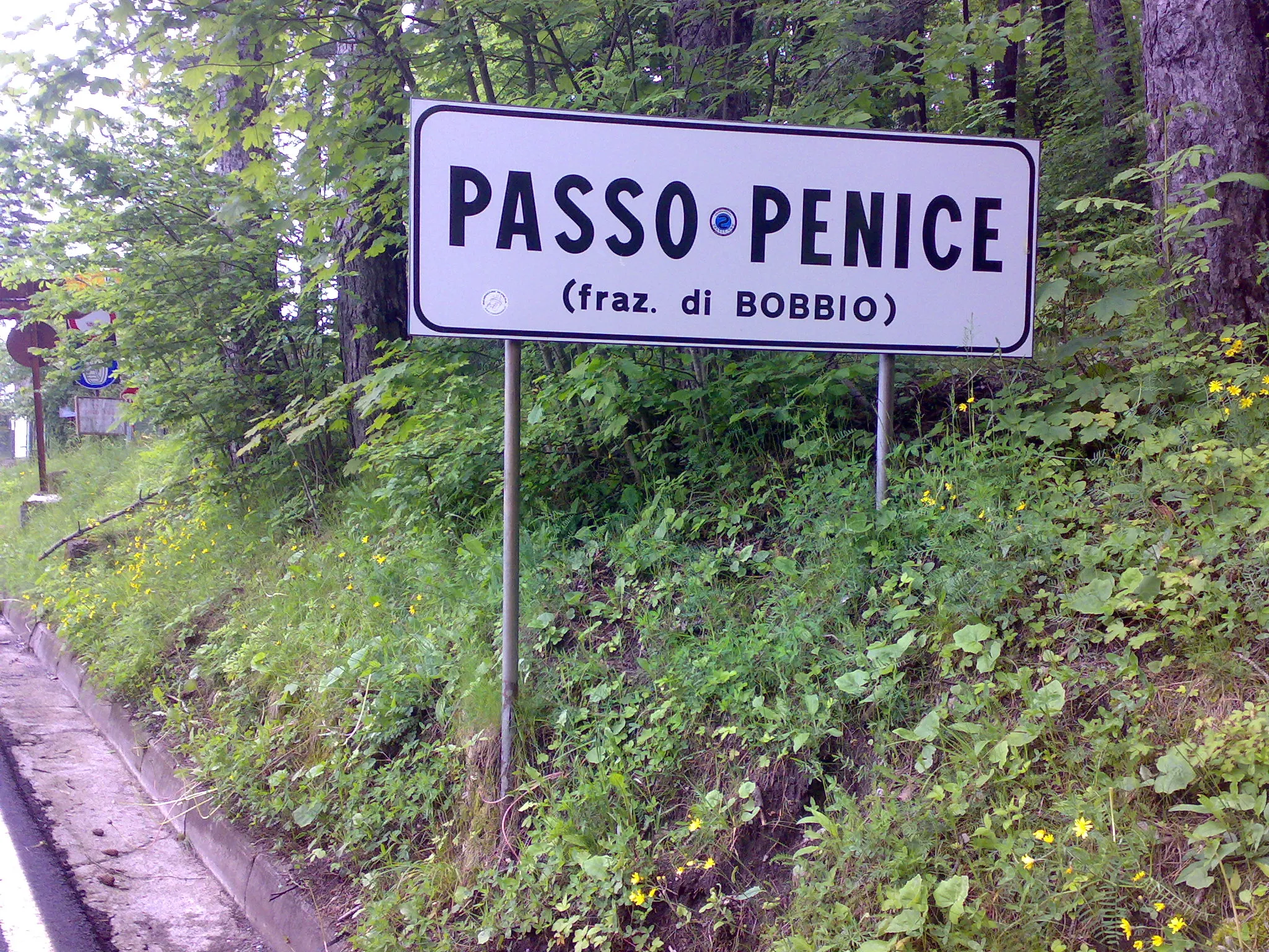 Photo showing: Penice pass (name plate)