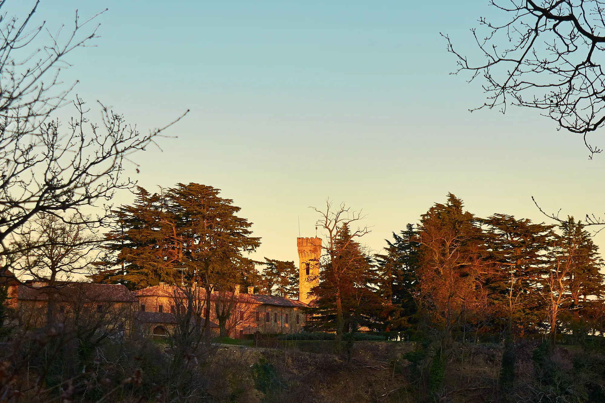 Photo showing: Rocca de' Ghislanzoni