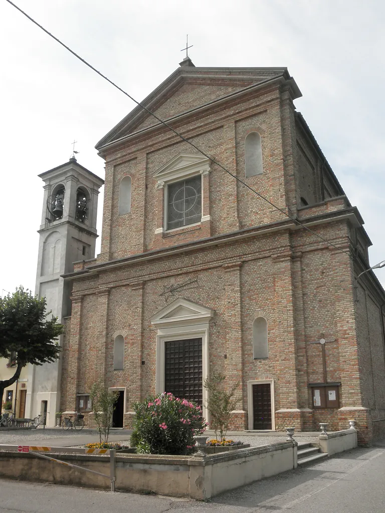 Photo showing: Chiesa di Santo Stefano in Vairano, nell'omonima frazione di Crema.