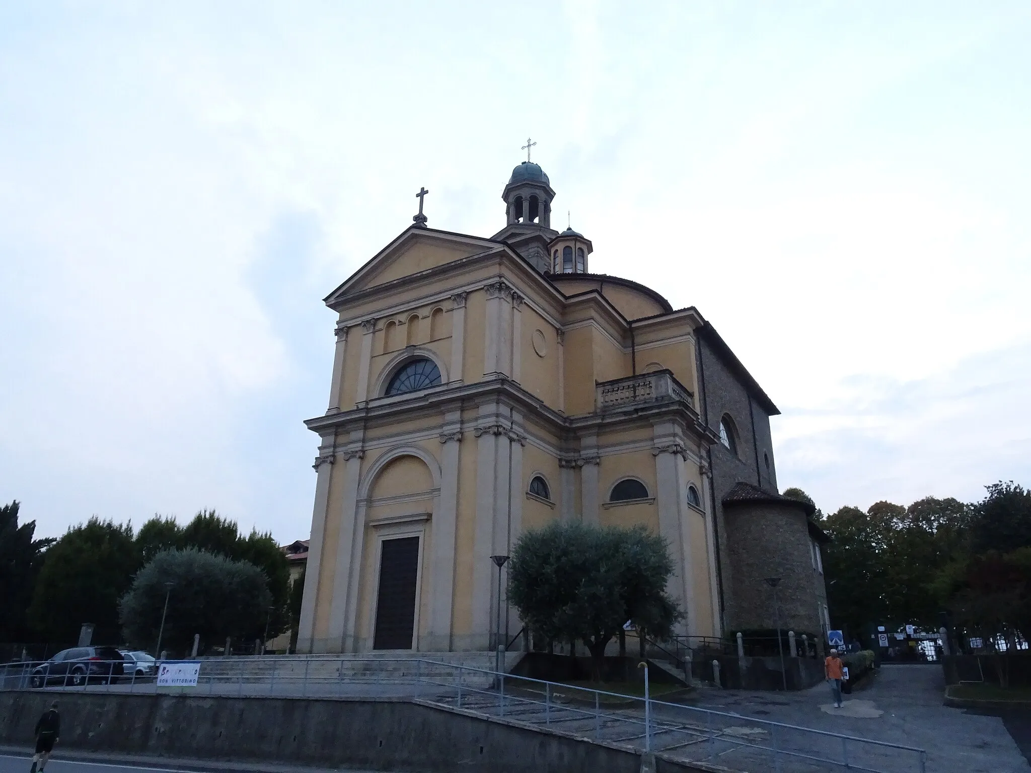 Photo showing: Ruginello (Vimercate, Lombardy, Italy), Saints James and Christopher church