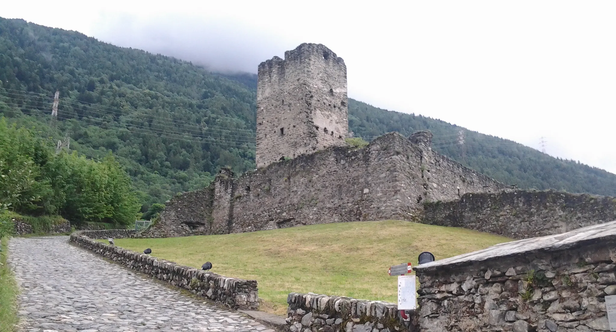 Photo showing: santa Maria castle Tirano (Italy)