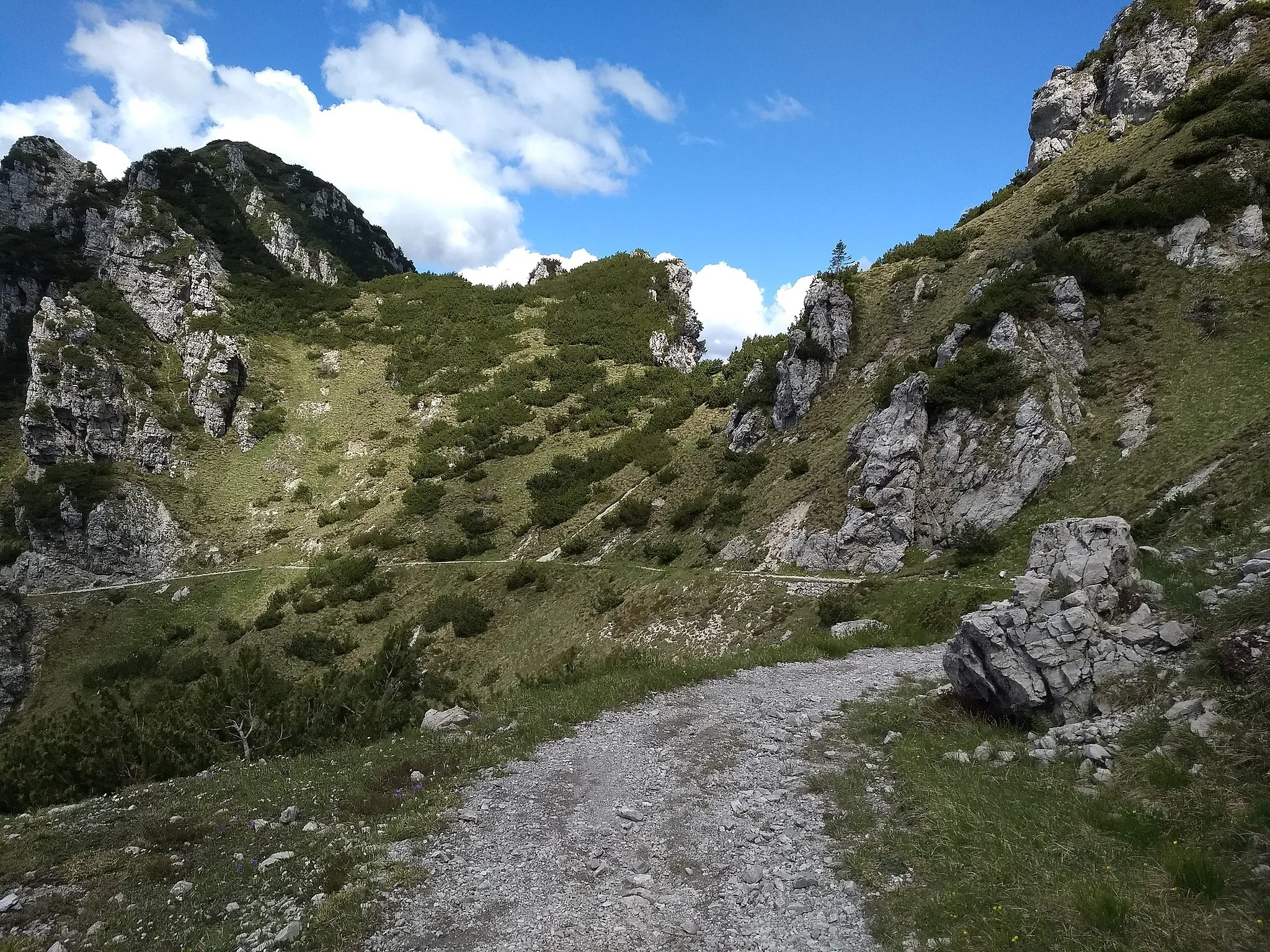 Photo showing: Monte Caplone
