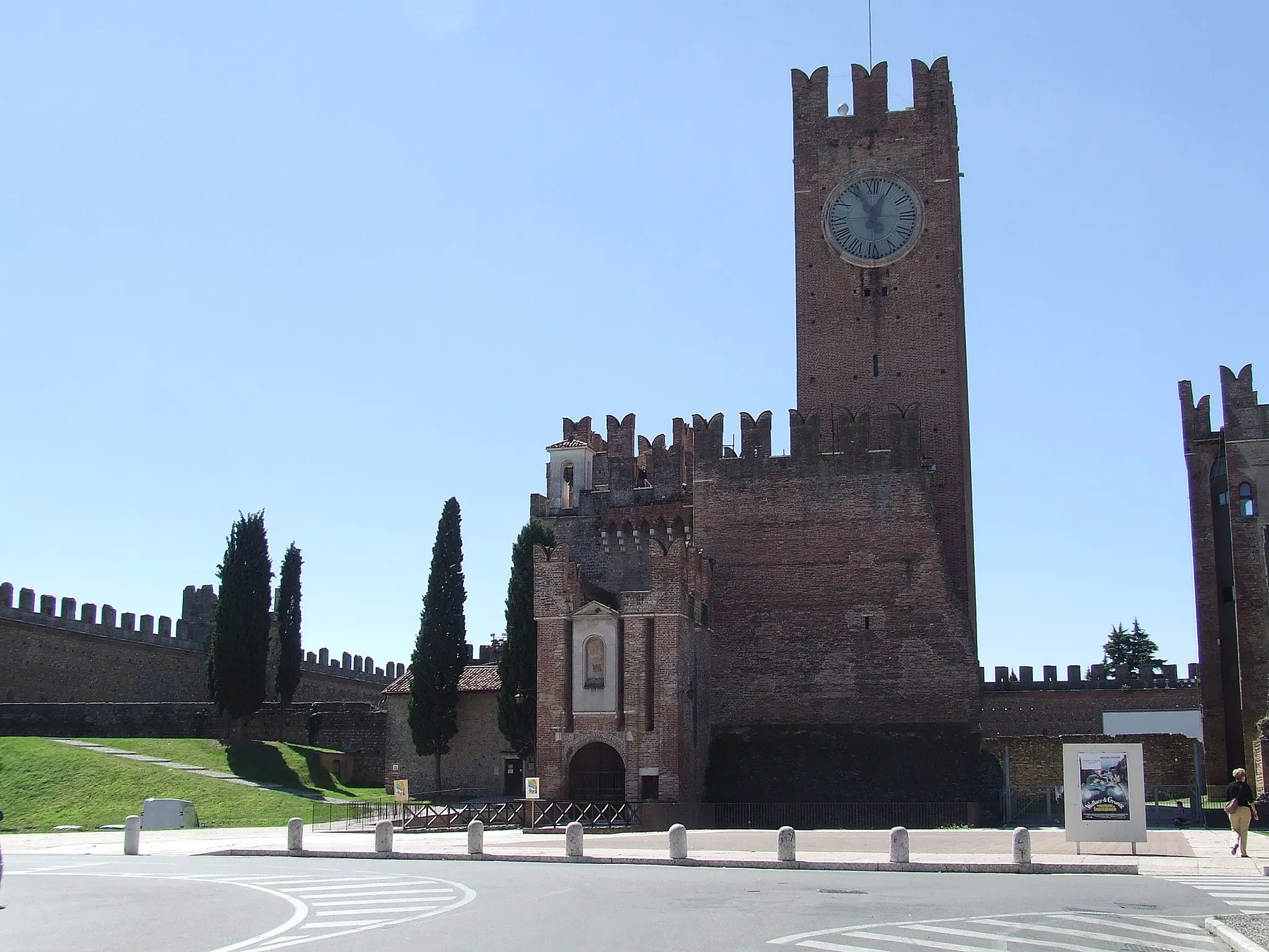 Photo showing: The Villafranca Scaliger Castle.

This file was made by M@nrico72.