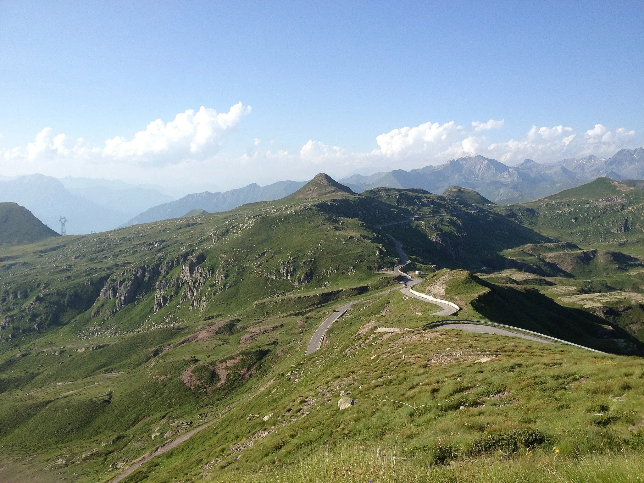 Photo showing: Punta Auccia (vista da sopra il Passo Dasdana)