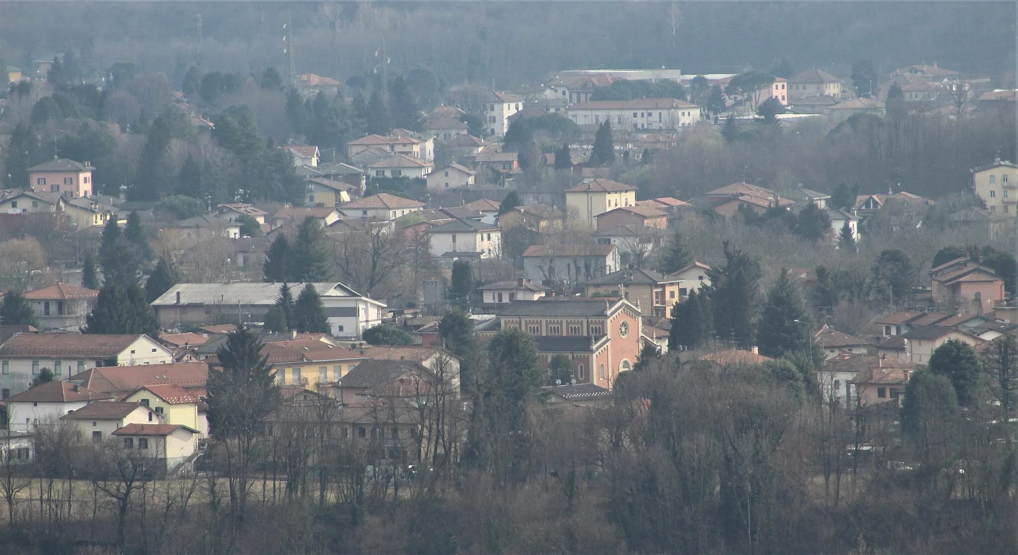 Photo showing: Valmorea - SS. Donato e Giovanni Bosco in Caversaccio (view from Colle San Maffeo in Rodero)