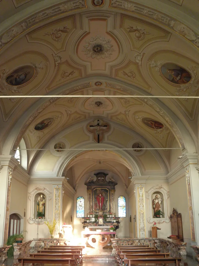 Photo showing: Interno della chiesa parrocchiale di Sant’Ilario Vescovo a Melegnanello, frazione di Turano Lodigiano.