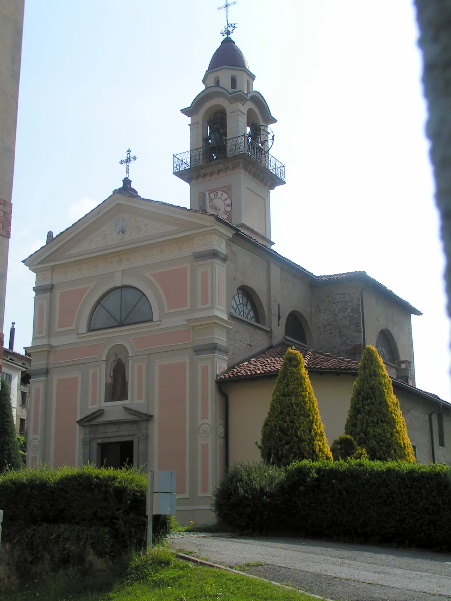 Photo showing: Chiesa di San Pietro a Curio