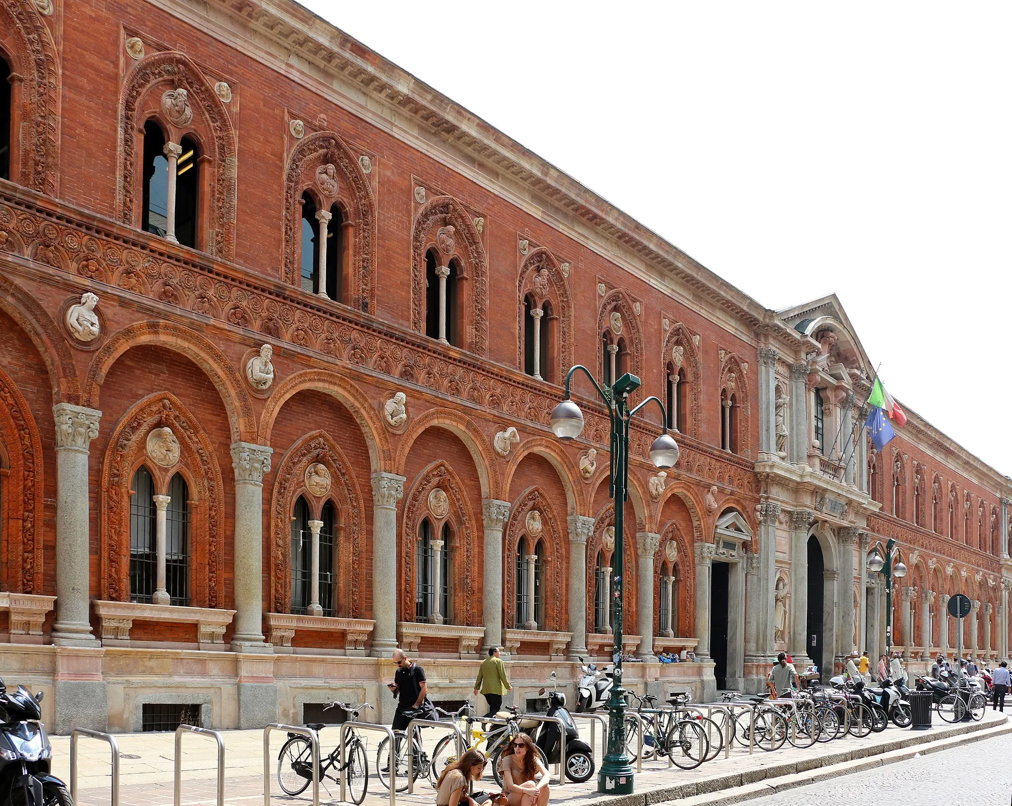 Photo showing: Università Statale (Milan)