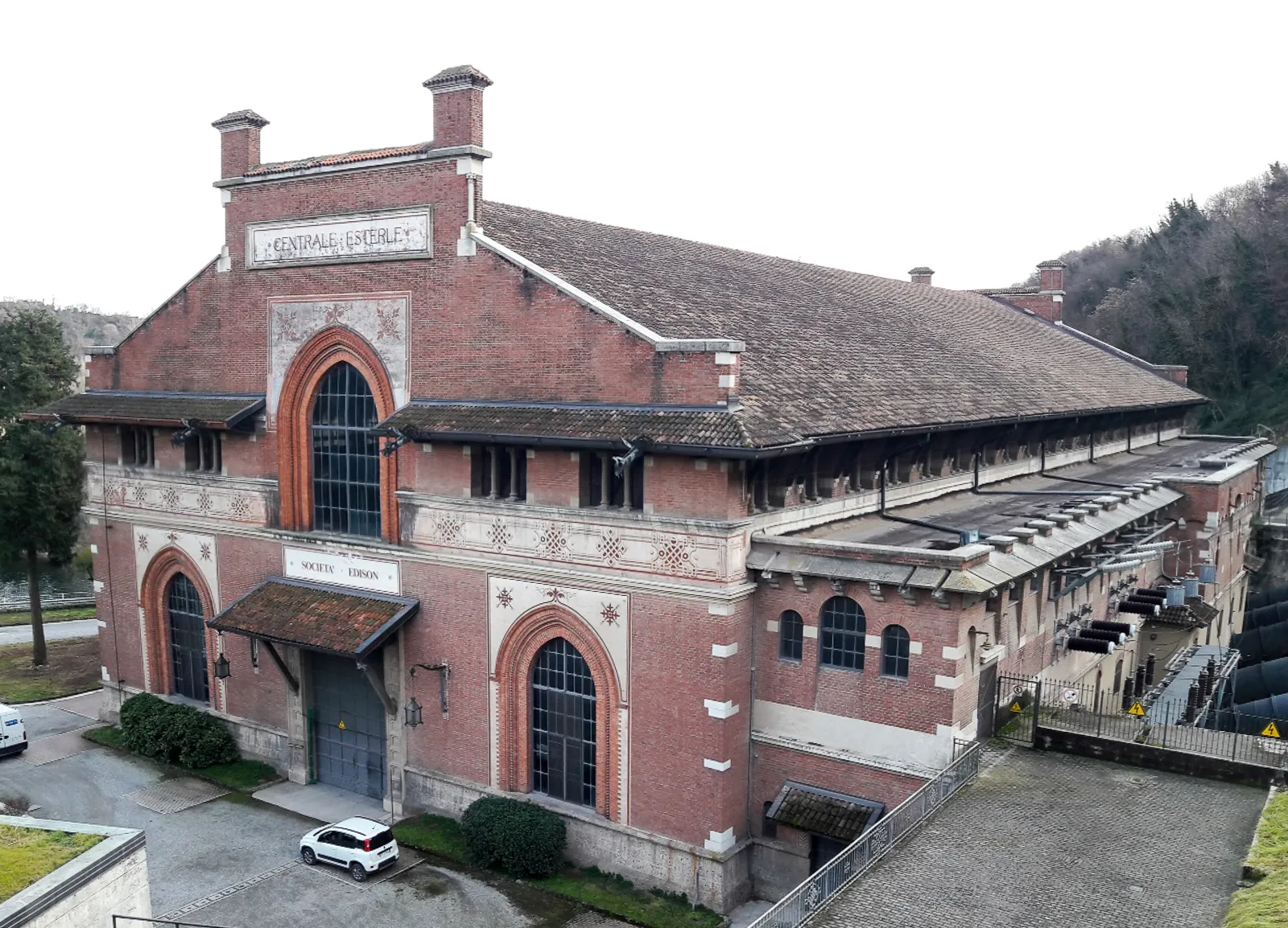 Photo showing: Centrale Esterle fabbricato principale