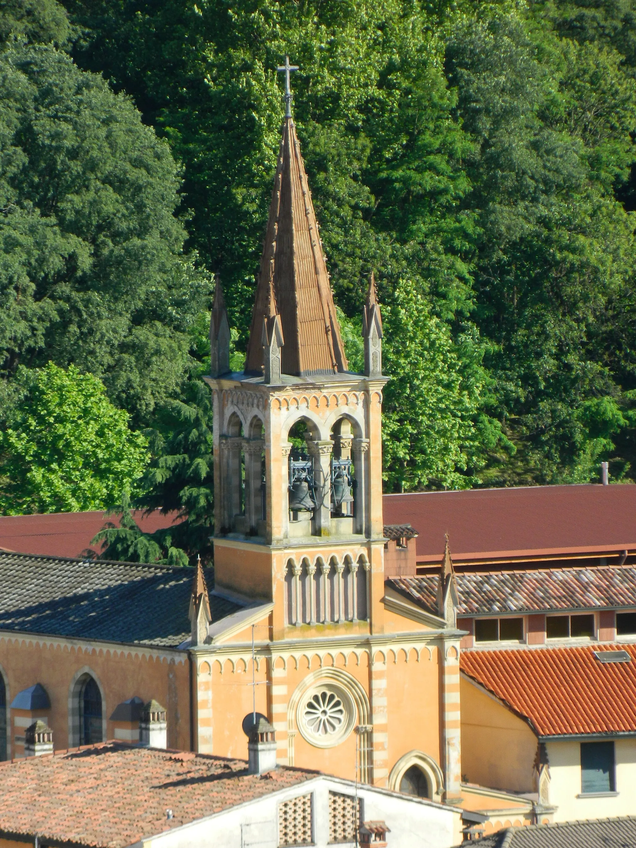 Photo showing: La facciata della "Madonnina" di Palazzolo sull'Oglio