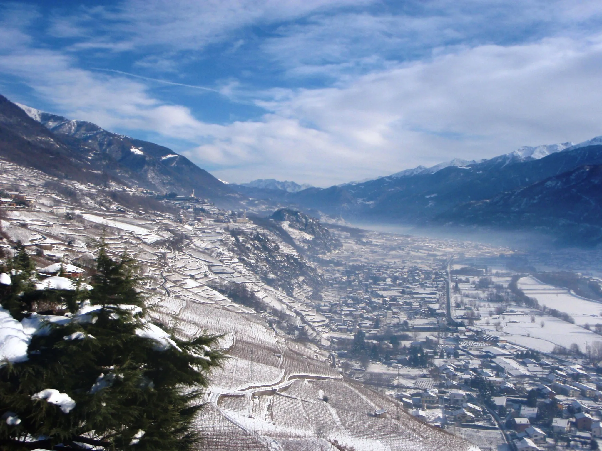 Photo showing: Vista da Castel Grumello verso est