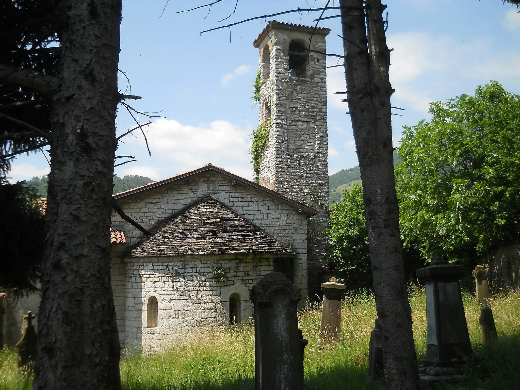 Photo showing: Chiesa romanica del complesso di Sant'Alessandro in Canzanica ad Adrara San Martino
