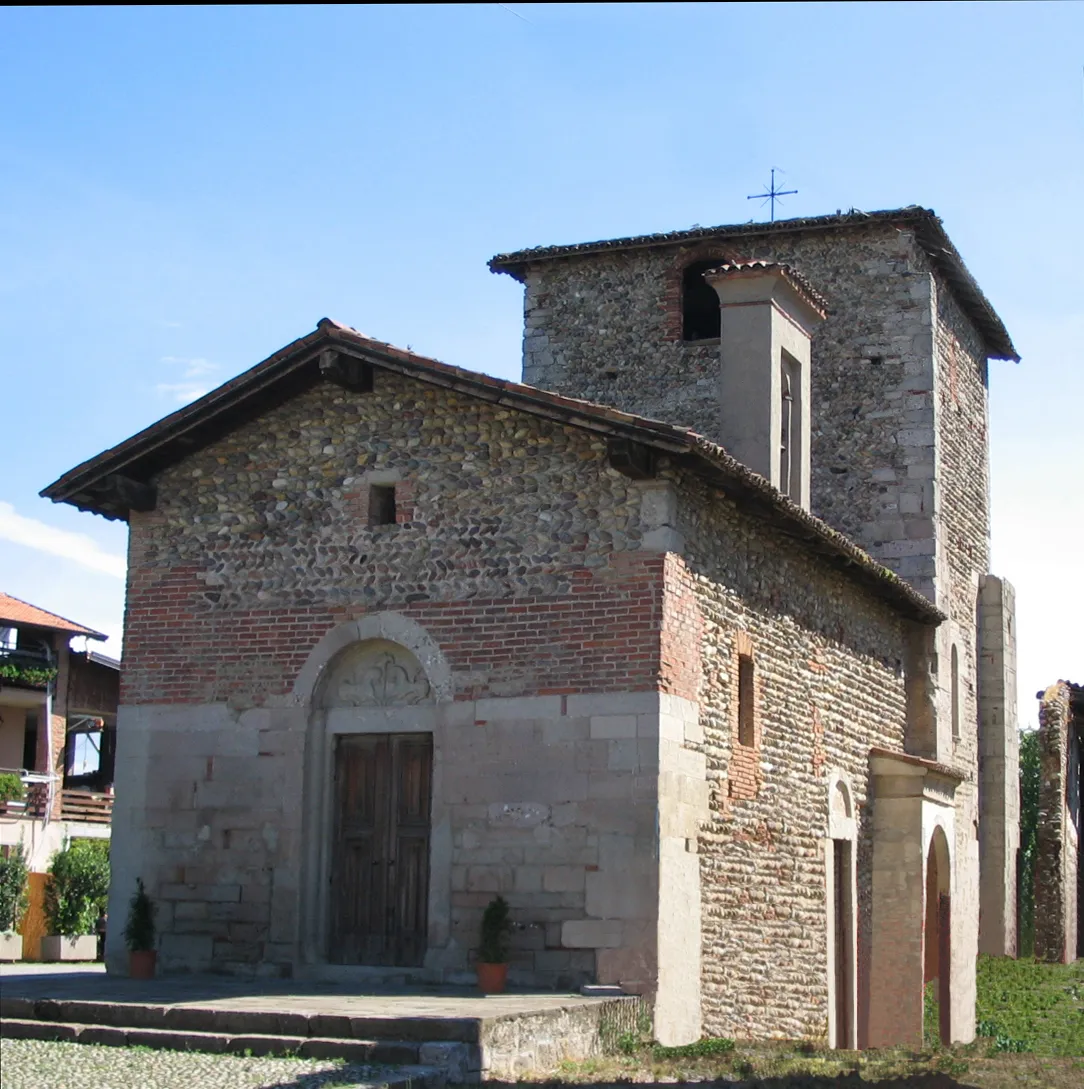 Photo showing: Chiesa dei santi Fermo e Rustico in Bedesco, nel comune di Brembate.