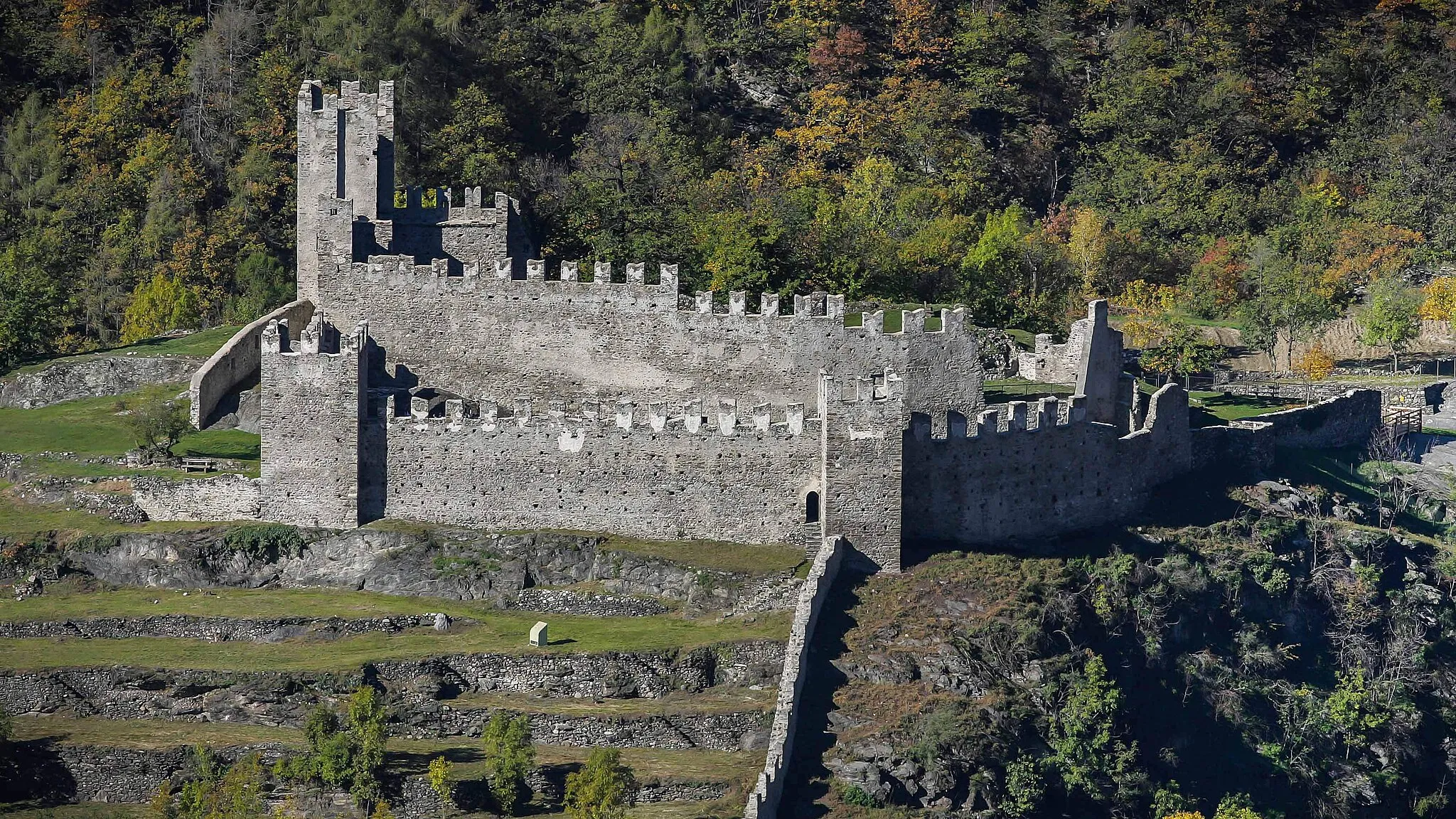 Photo showing: Parco Grosio; Castello Nuovo