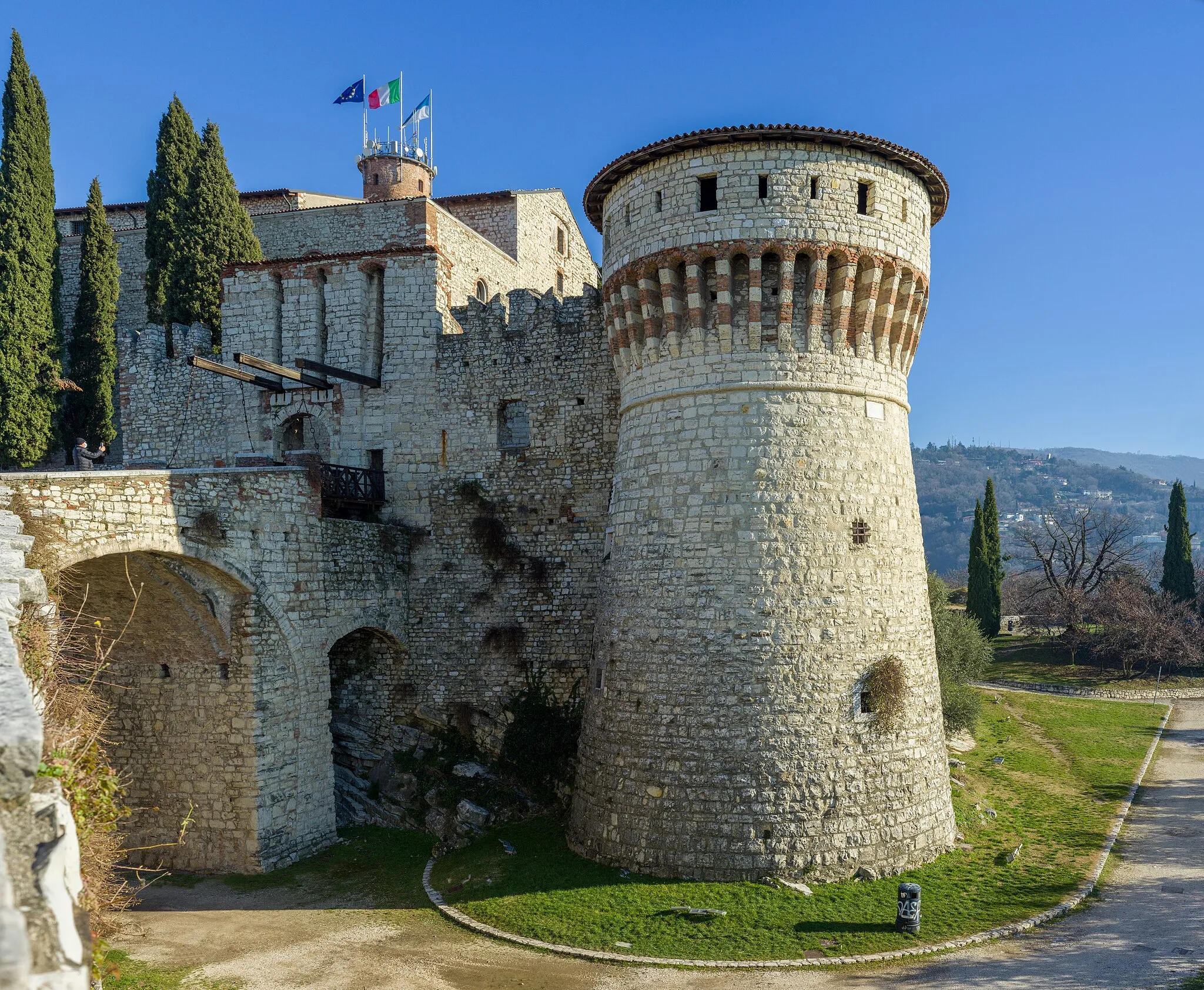 Photo showing: The prisoners tower in the Castle of Brescia.