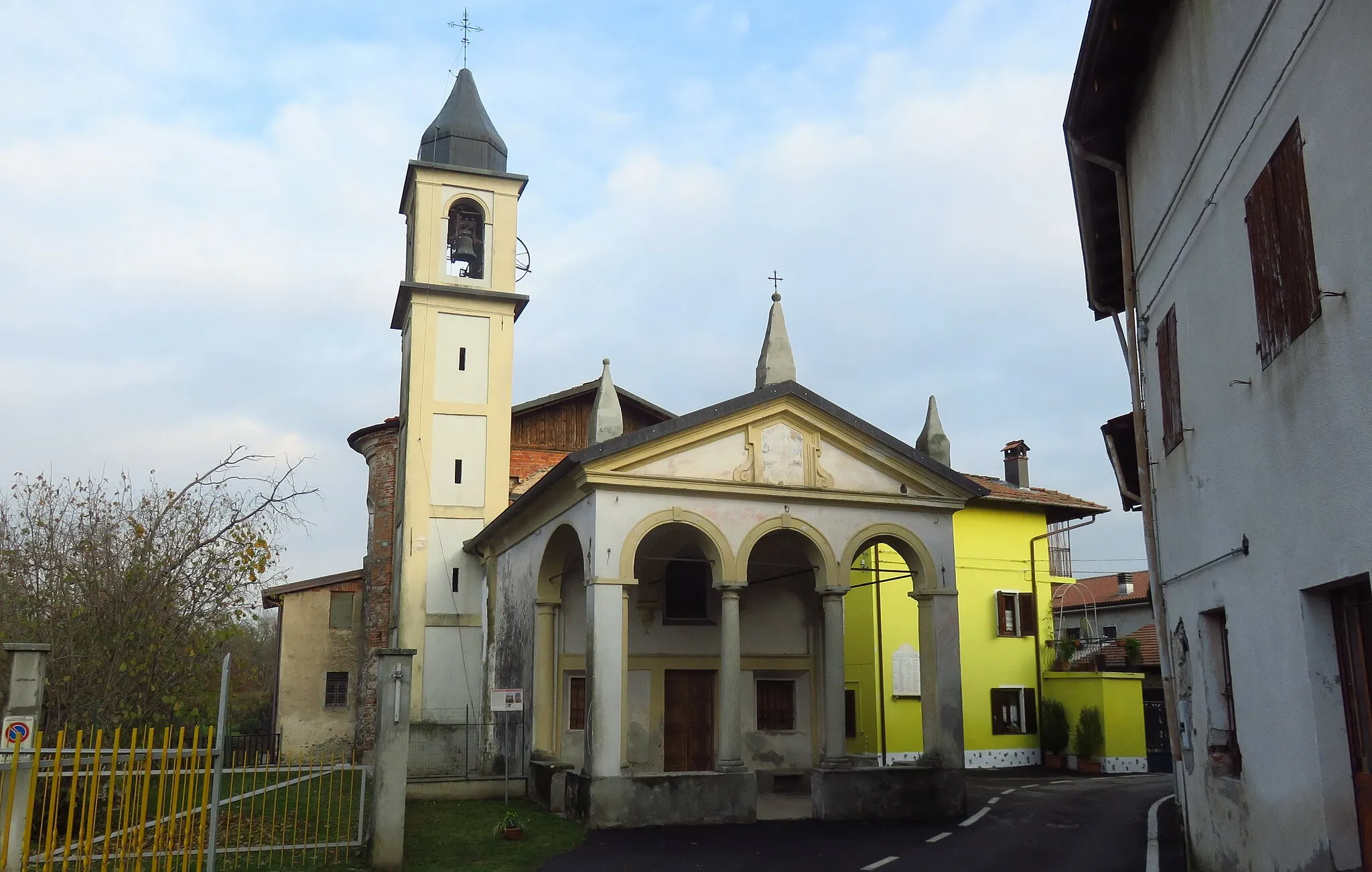 Photo showing: Cacciana (Fontaneto d'Agogna) Oratorio di Sant'Antonio da Padova