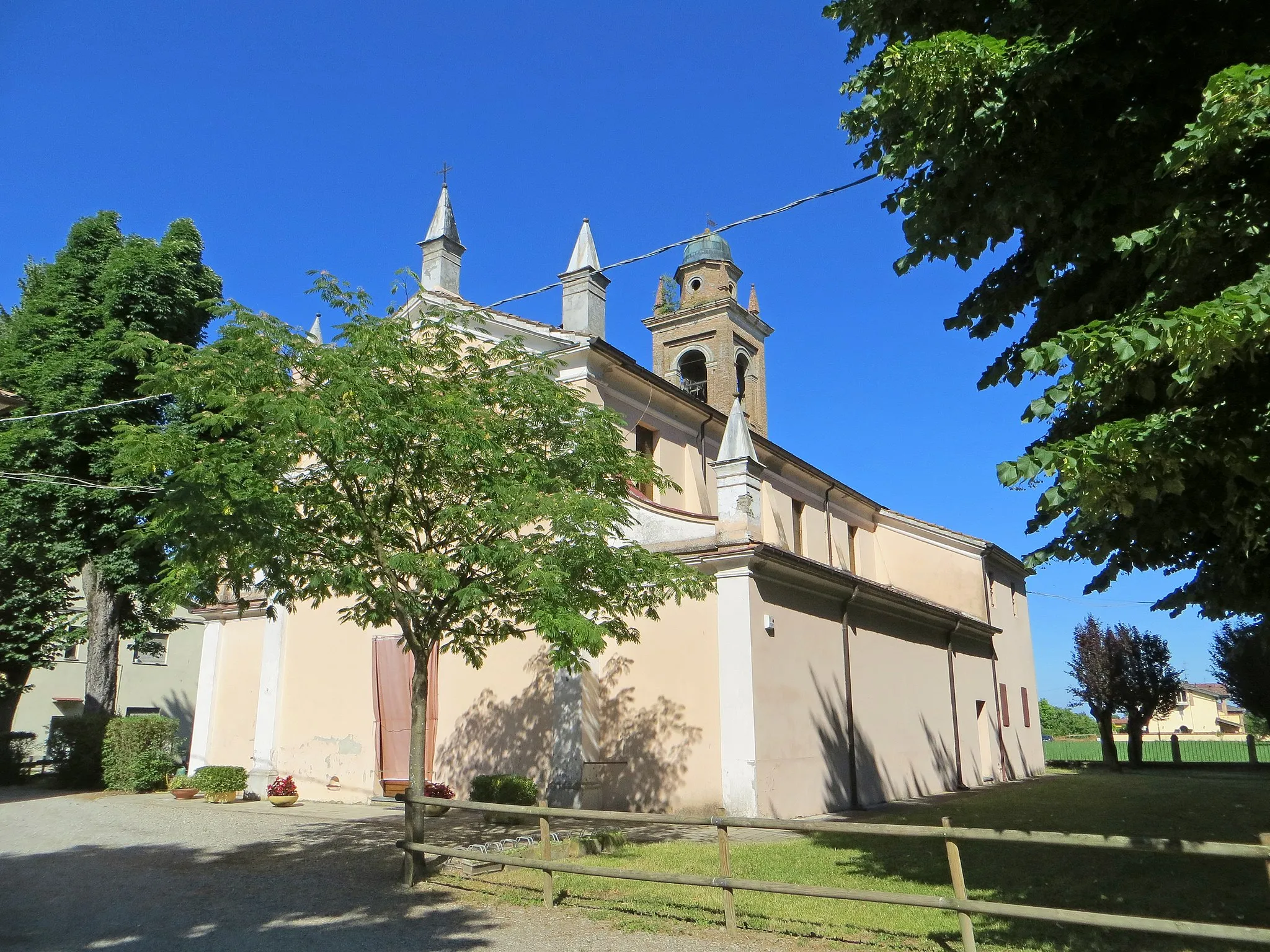 Photo showing: Chiesa di Sant'Amatore (Ronco Campo Canneto, Sissa Trecasali) - facciata e lato sud