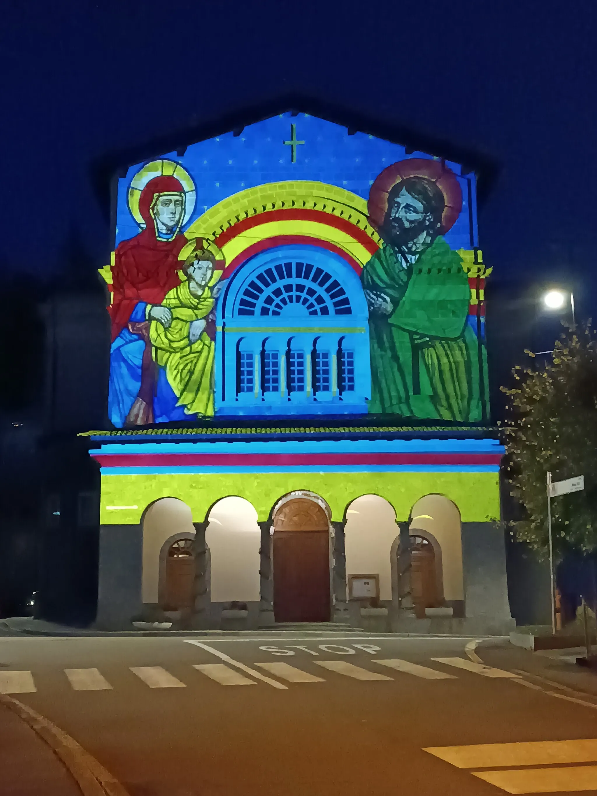 Photo showing: La Chiesa della Natività della Beata Vergine Maria a Bratto, frazione di Castione della Presolana (BG), Italia
