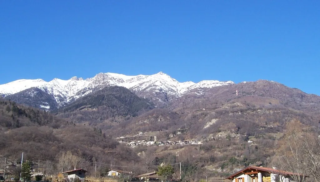 Photo showing: Pescarzo of Capo di Ponte, Val Camonica, Italia