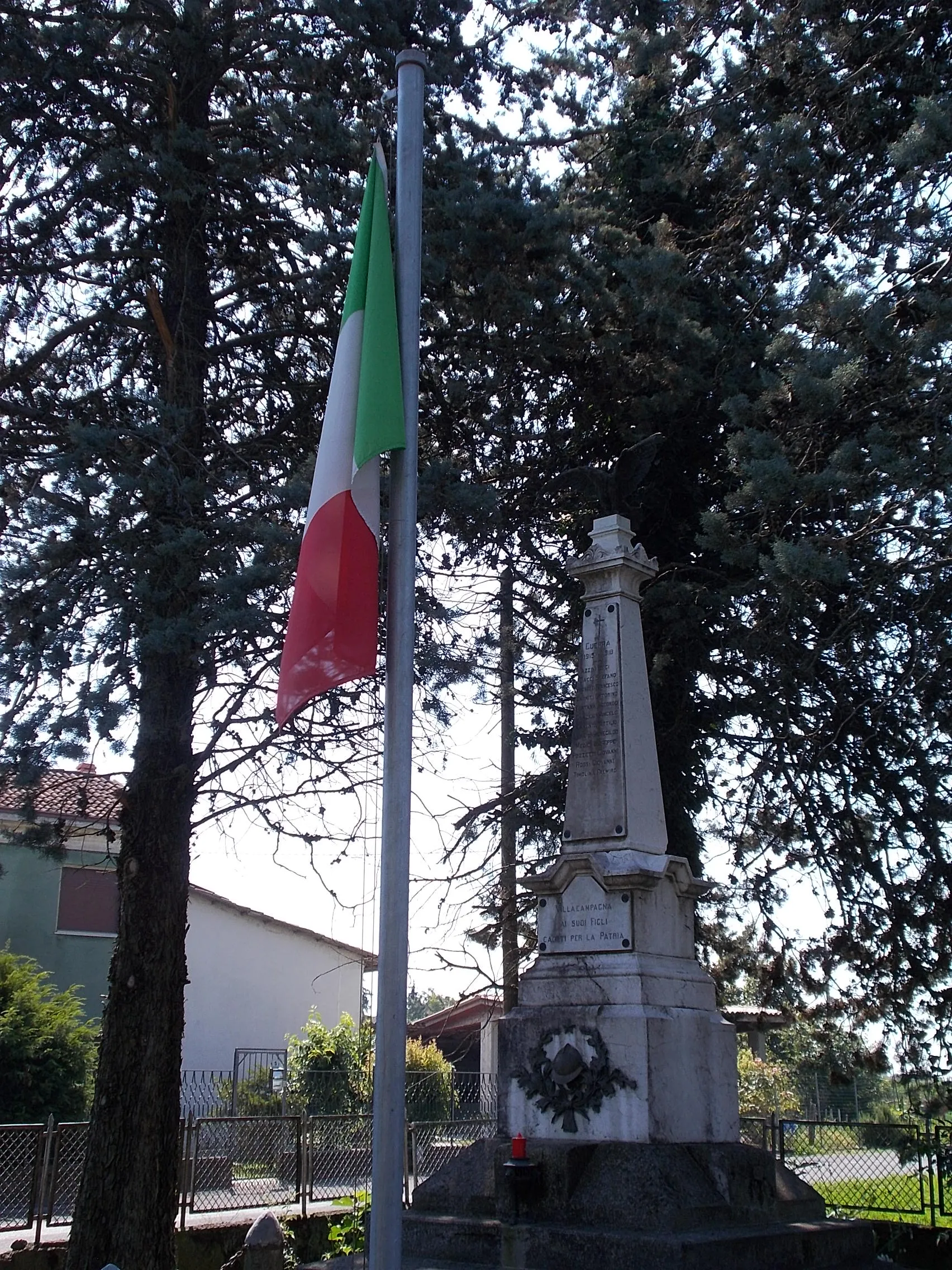 Photo showing: Soncino - Villacampagna - világháborús emlékmű