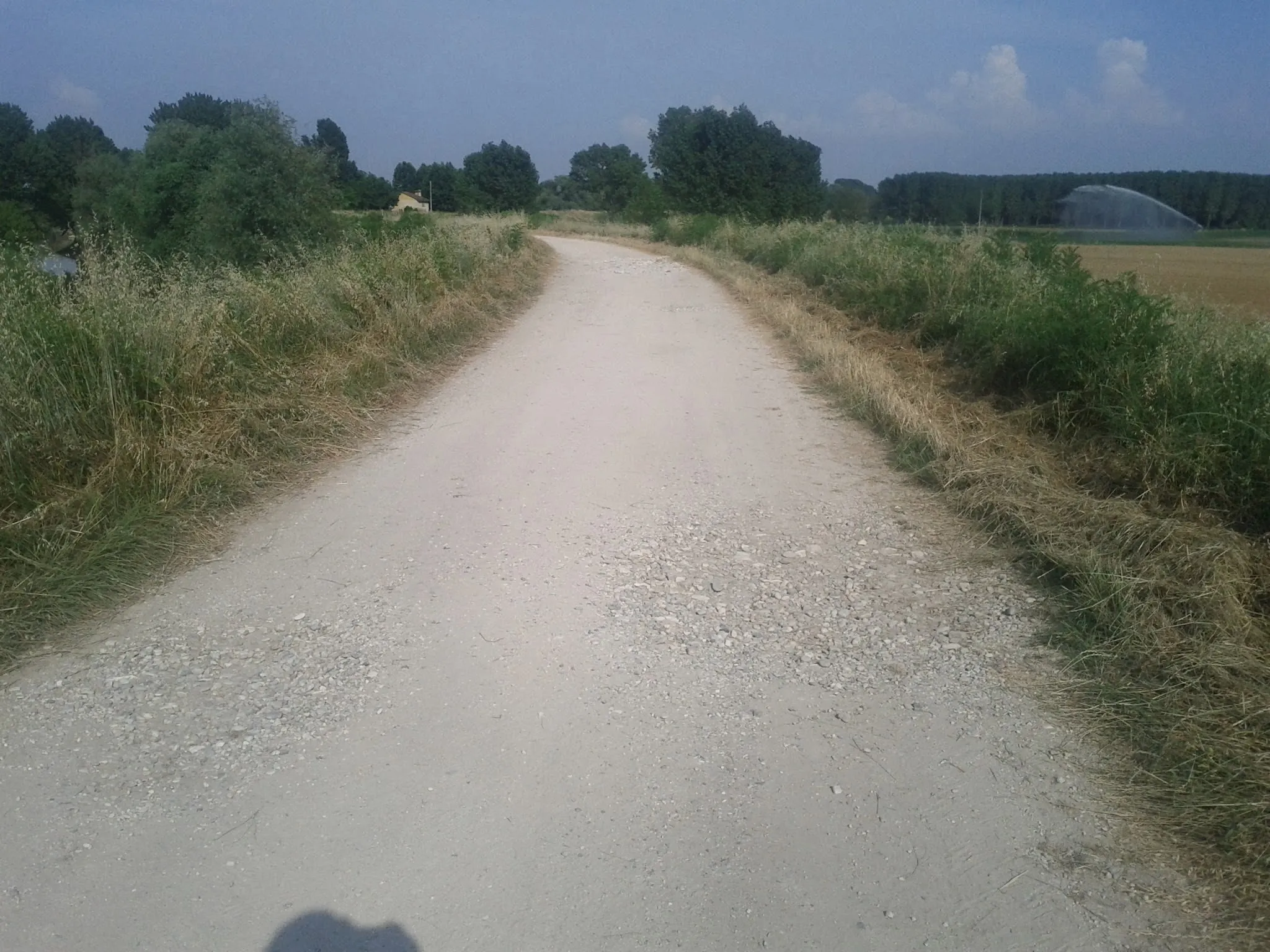 Photo showing: route non asphaltée vers Cavaltone