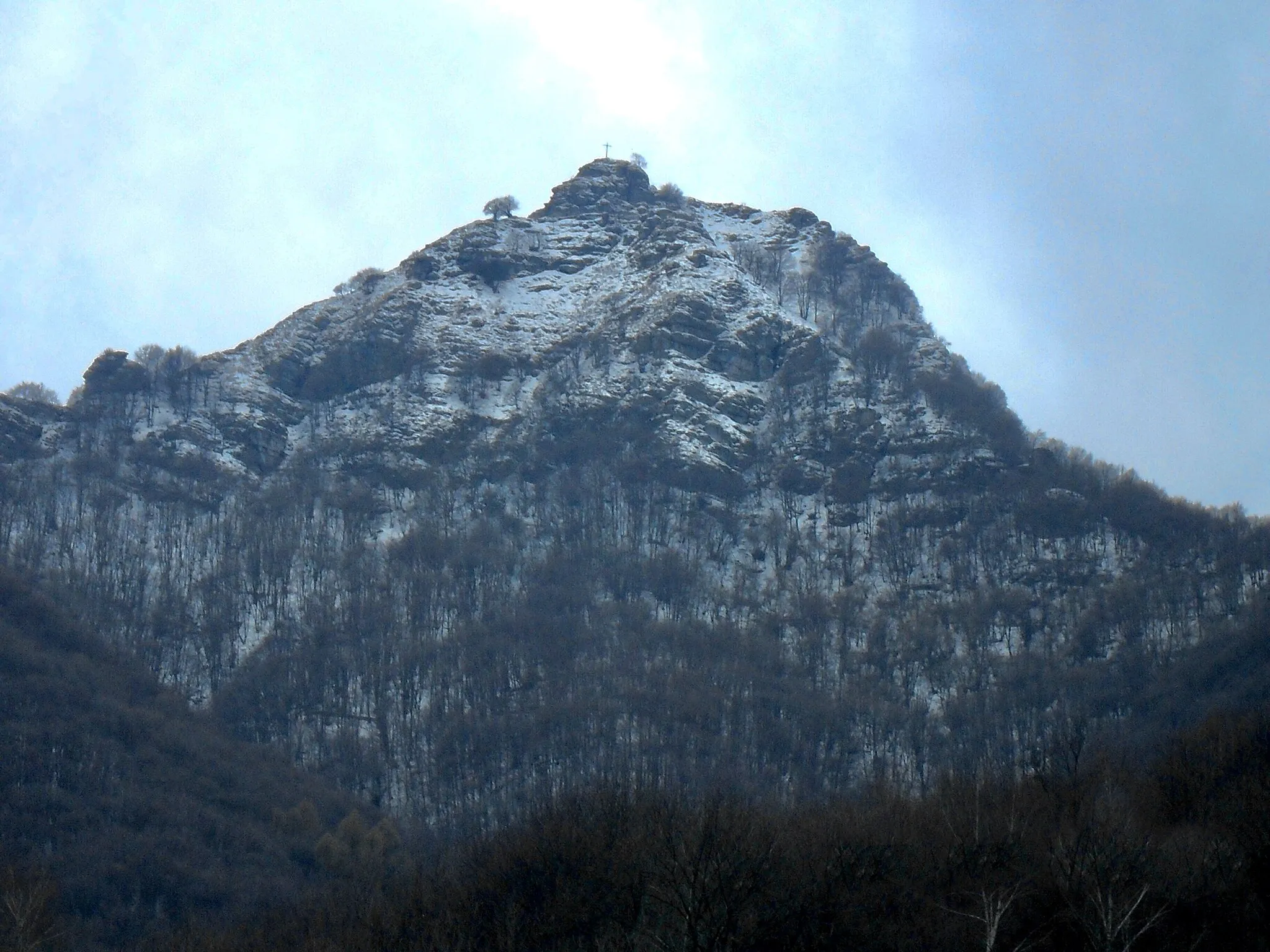 Photo showing: Mountain of Prealpi
Sasso Gordona is a mountain of the Lugano Prealps, located west of Lake Como.