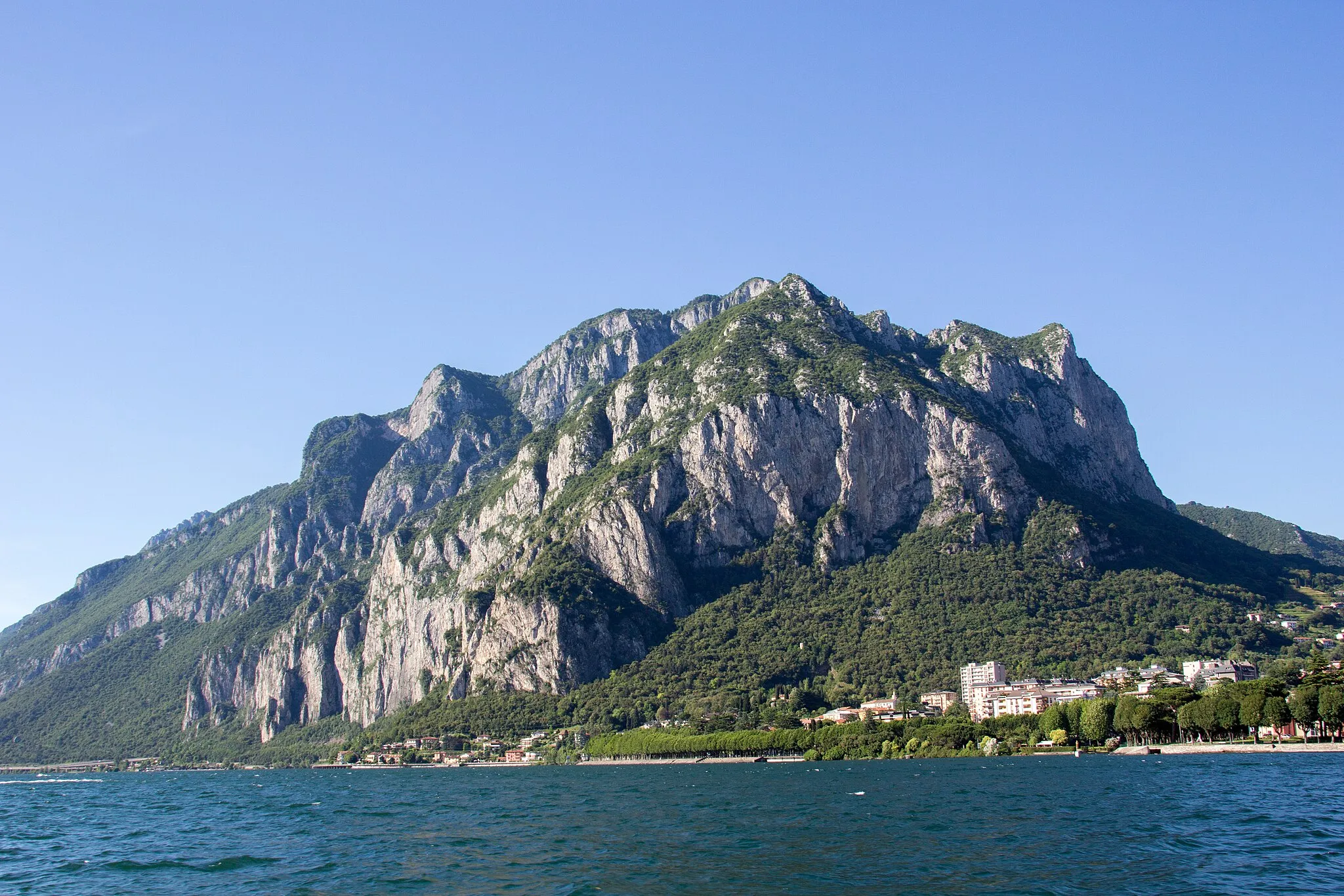 Photo showing: Lake Como. Wikimania 2016, Esino Lario, Italy