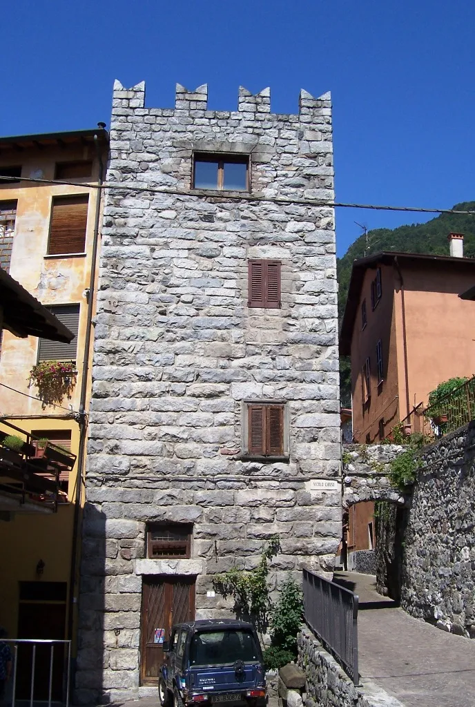 Photo showing: Housetower, Bienno, Val Camonica