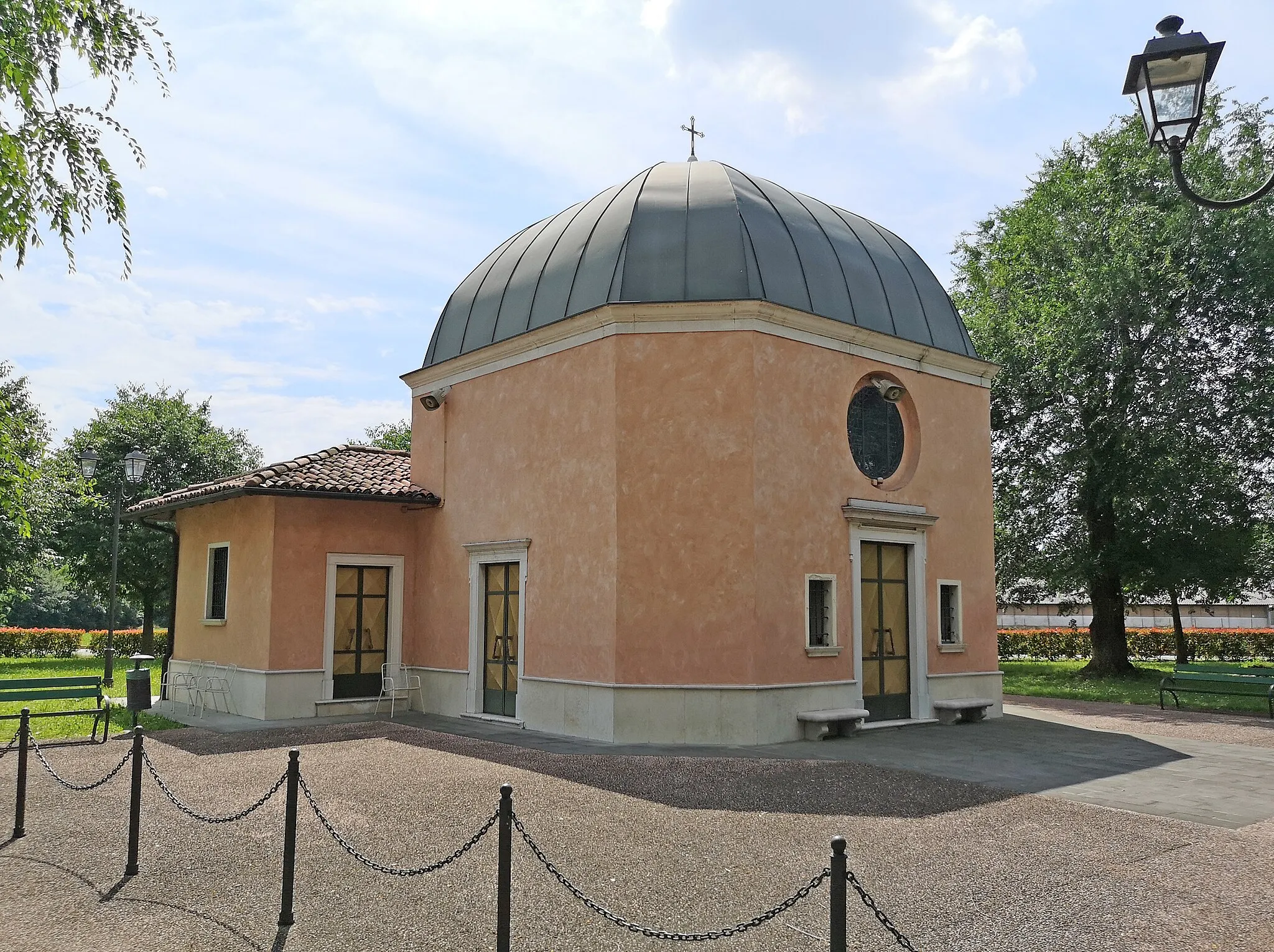Photo showing: Madonna della Zucchella a Bornato