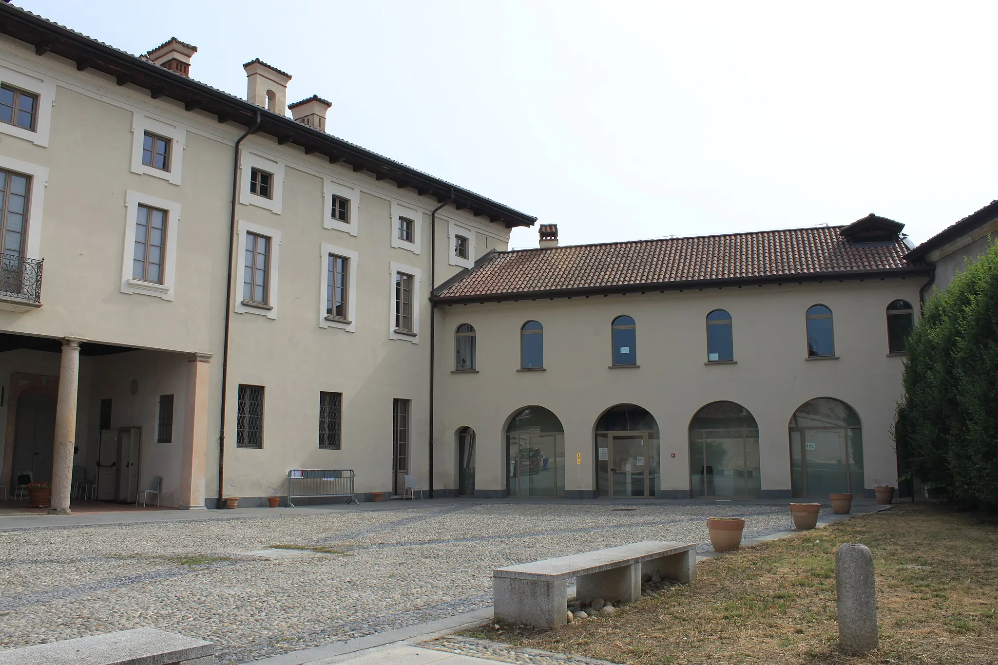 Photo showing: Palazzo Cittadini Stampa particolare del cortile interno