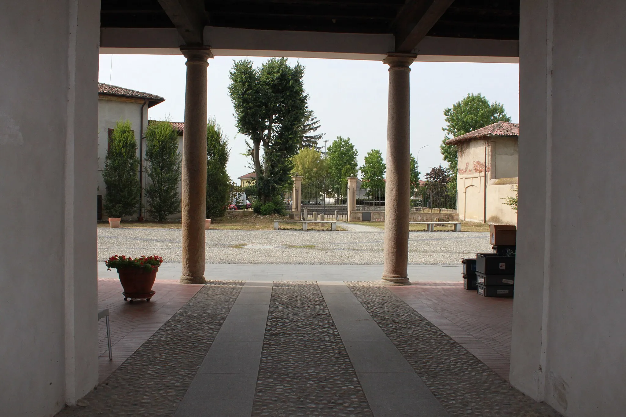 Photo showing: Palazzo Cittadini Stampa particolare dell'androne e del cortile interno