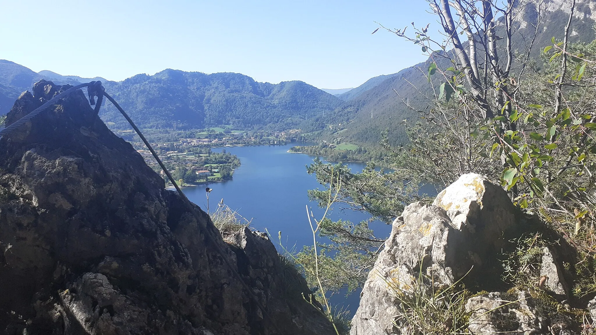 Photo showing: Lake Idro from Crench