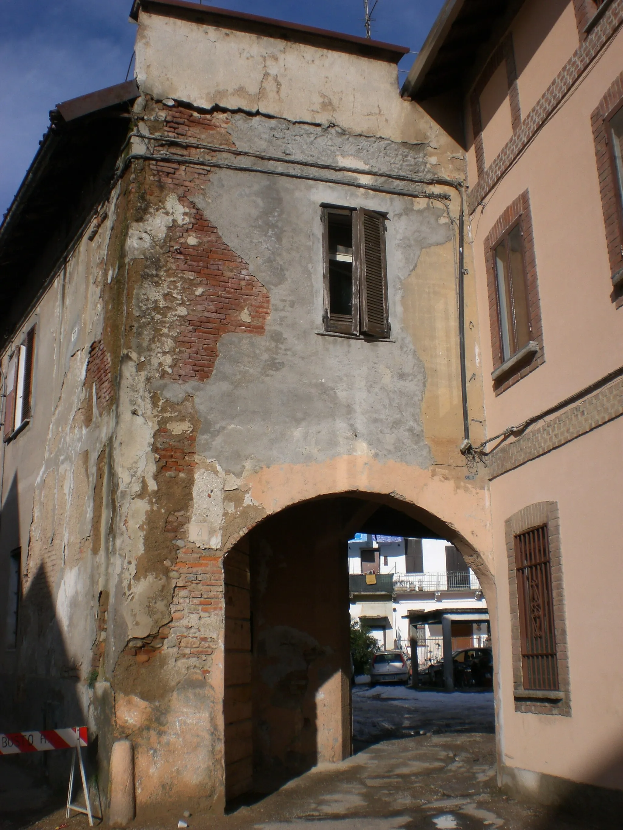 Photo showing: Porta Capuana (Borsano, Busto Arsizio)