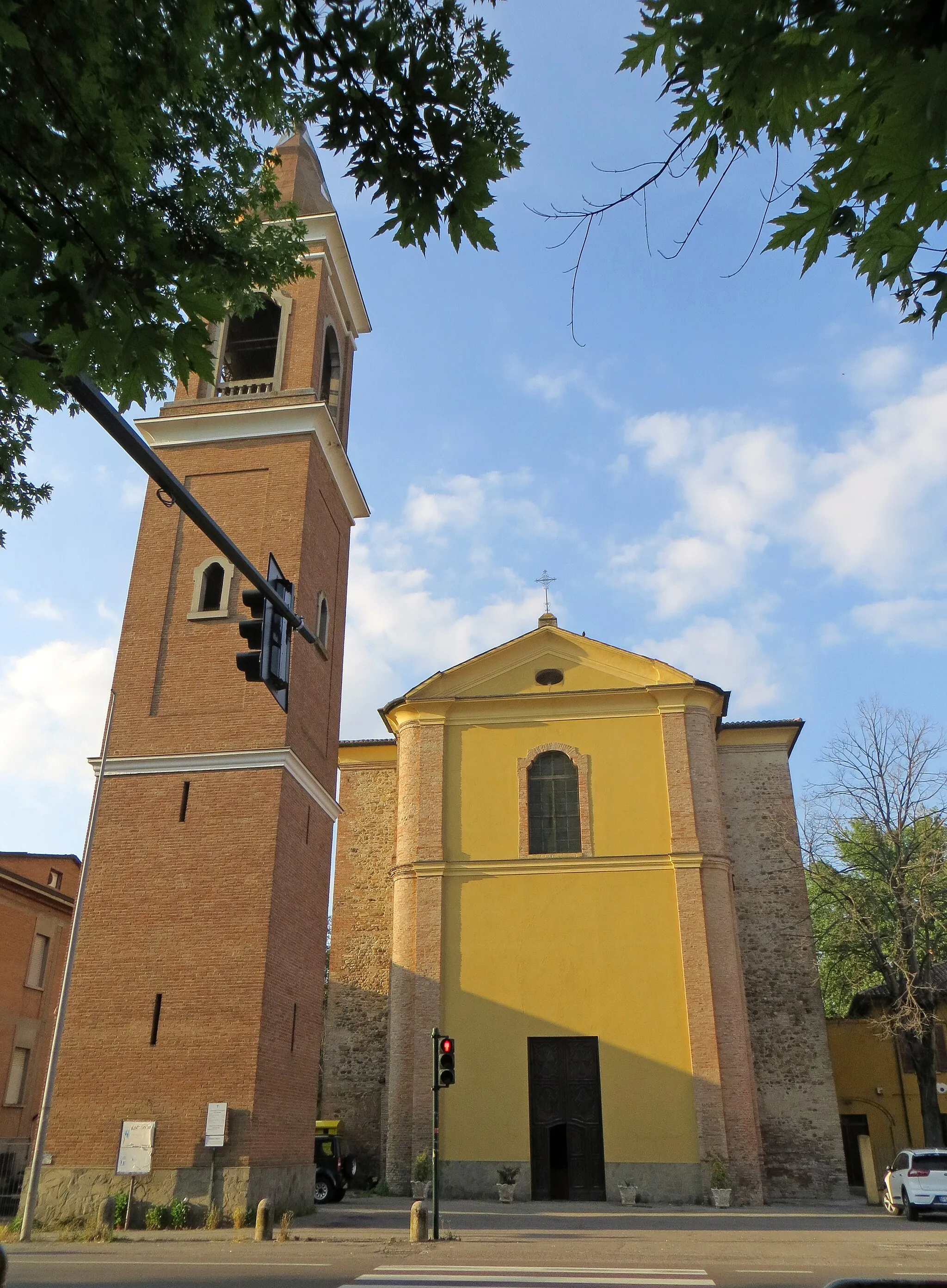 Photo showing: Chiesa di San Prospero (San Prospero Parmense, Parma) - facciata e campanile