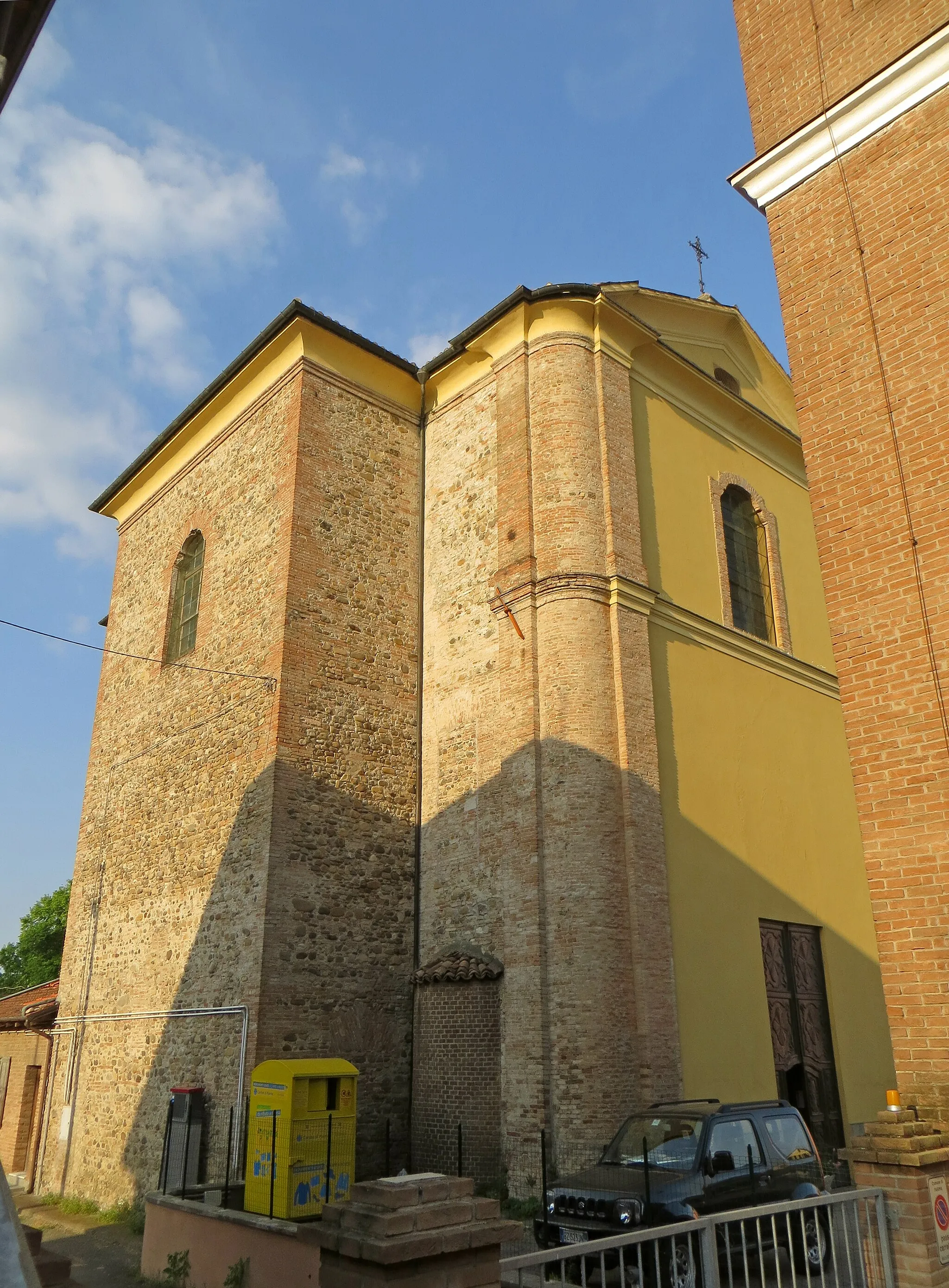 Photo showing: Chiesa di San Prospero (San Prospero Parmense, Parma) - facciata e lato ovest