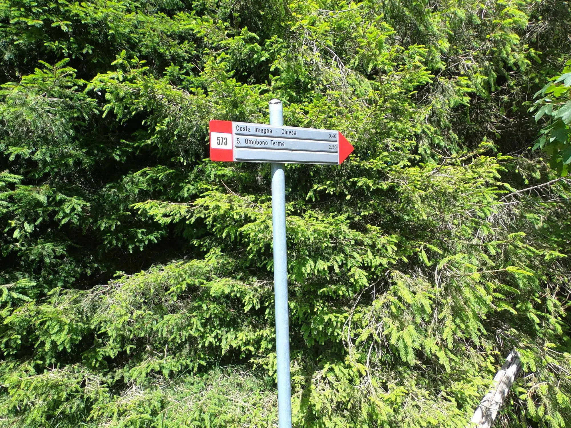 Photo showing: guidepost for openstreetmap