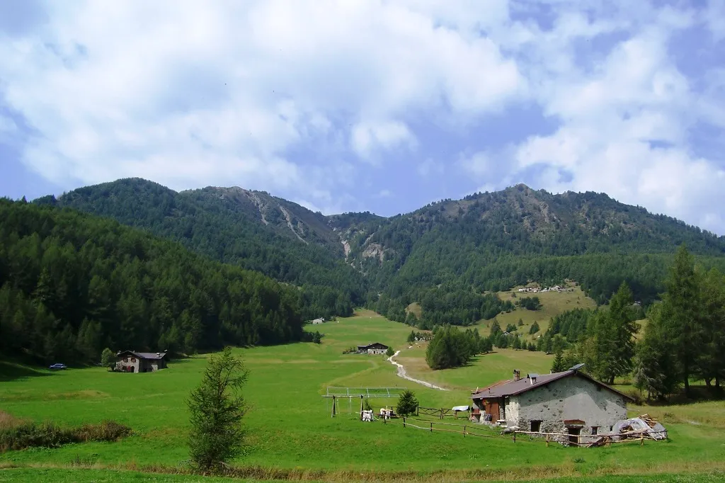 Photo showing: Mount Padrio. Val Camonica - Val Tellina