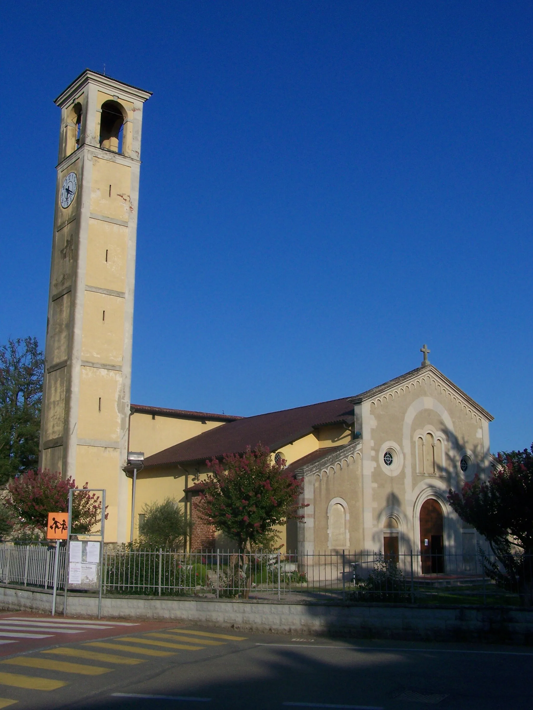 Photo showing: Chiesa di Bestazzo, frazione di Cisliano (MI)