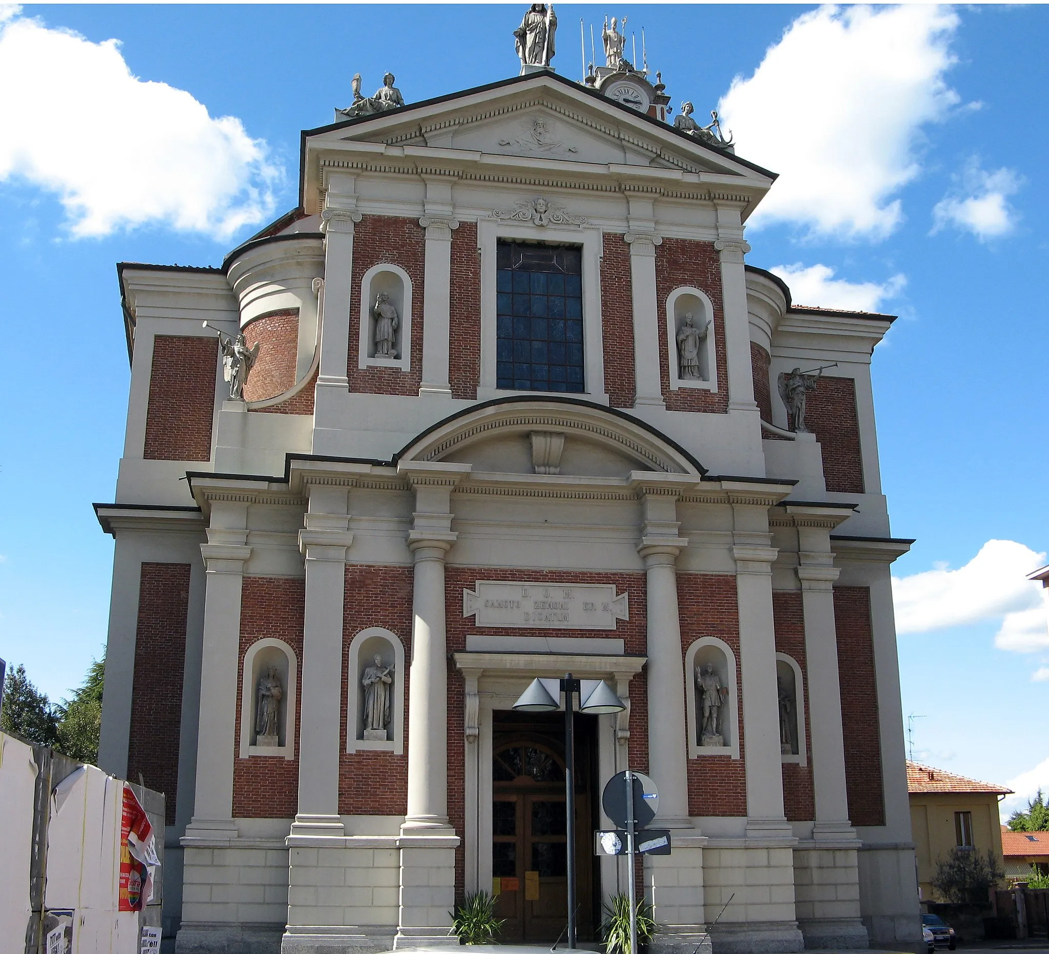 Photo showing: Chiesa di San Zenone in Gallarate (Italy)