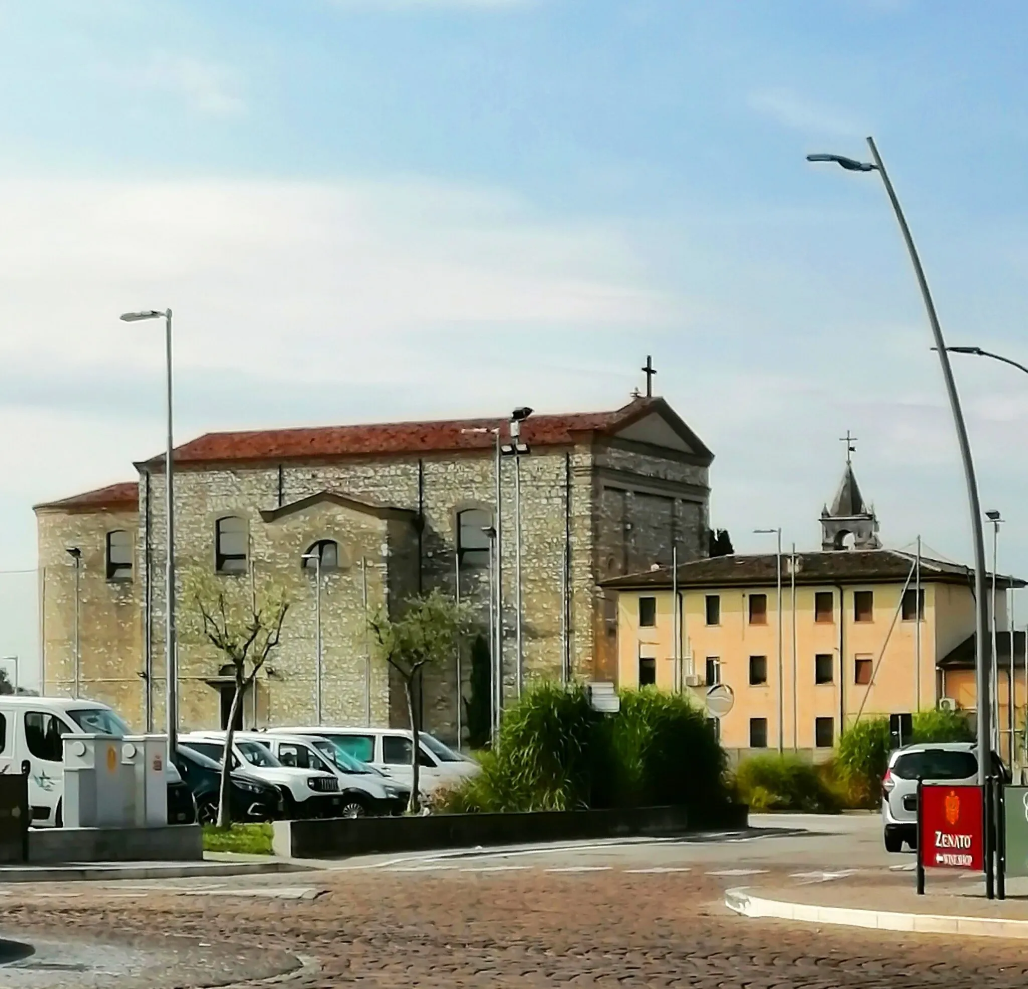 Photo showing: Veduta delle due chiese