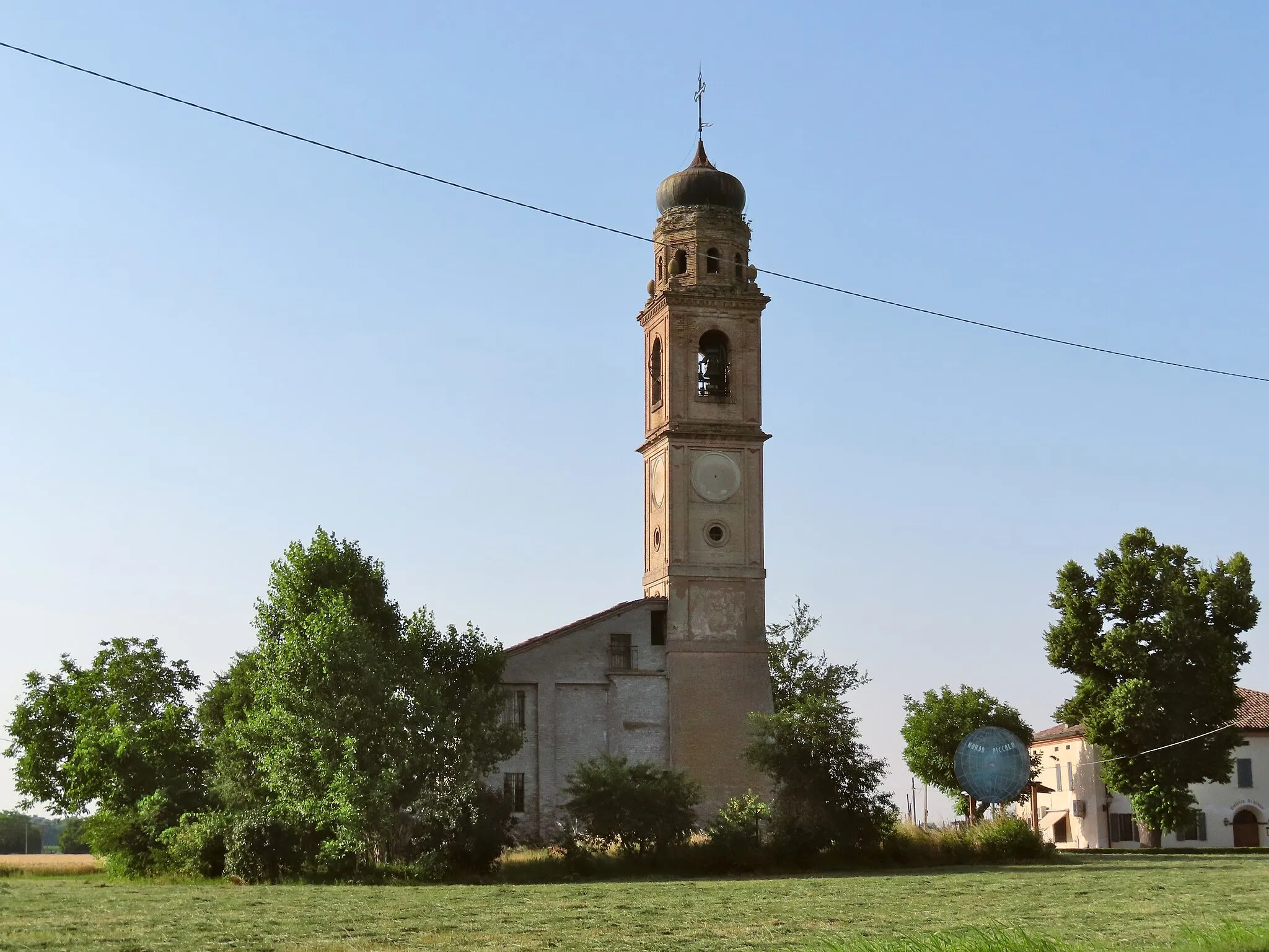 Photo showing: Lato sud dell'antico campanile di Santa Caterina d'Alessandria