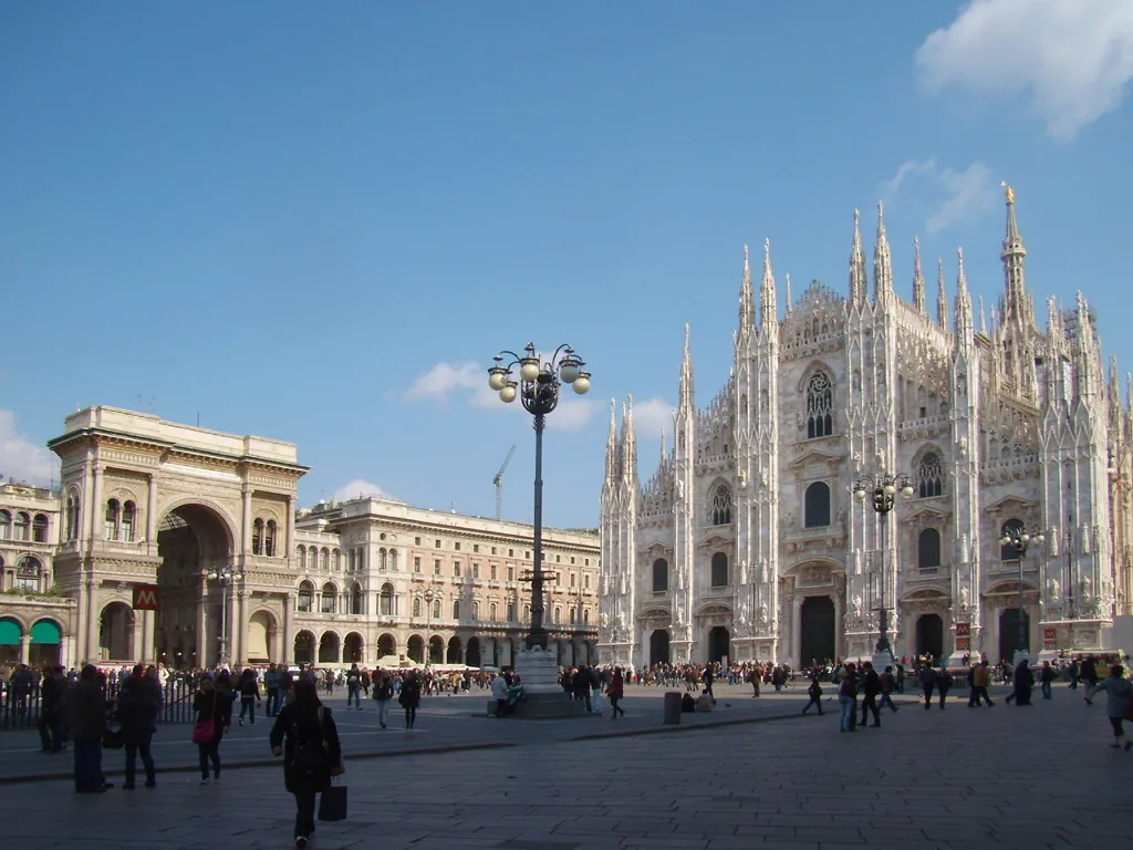 Photo showing: vista di piazza del Duomo a Milano