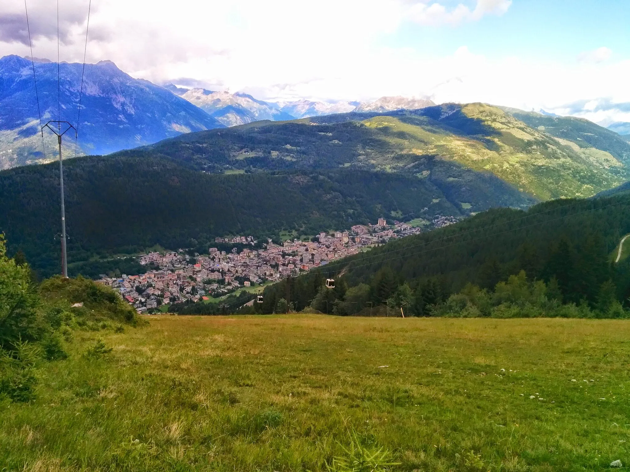 Photo showing: Aprica dalla Magnolta