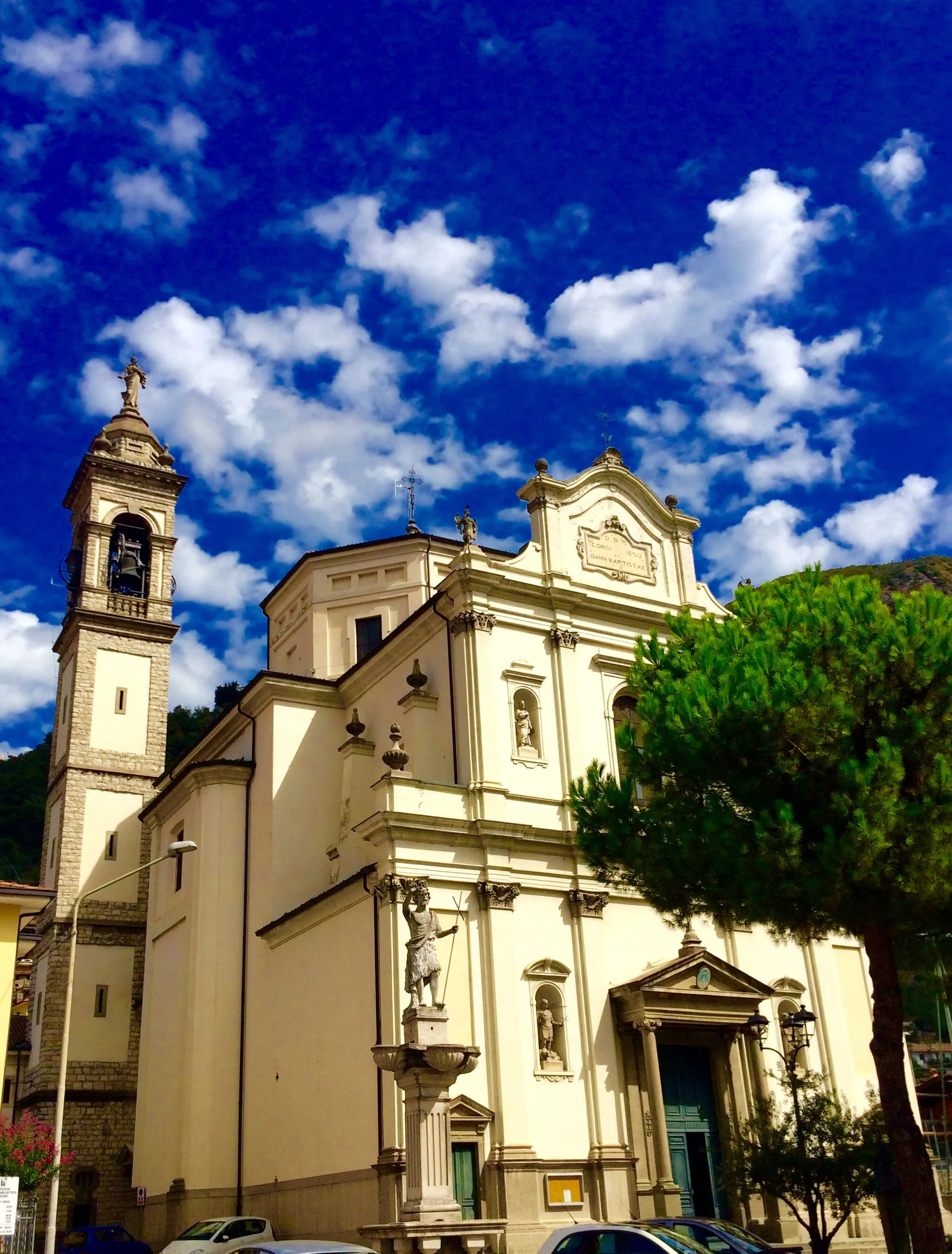 Photo showing: Predore's Church