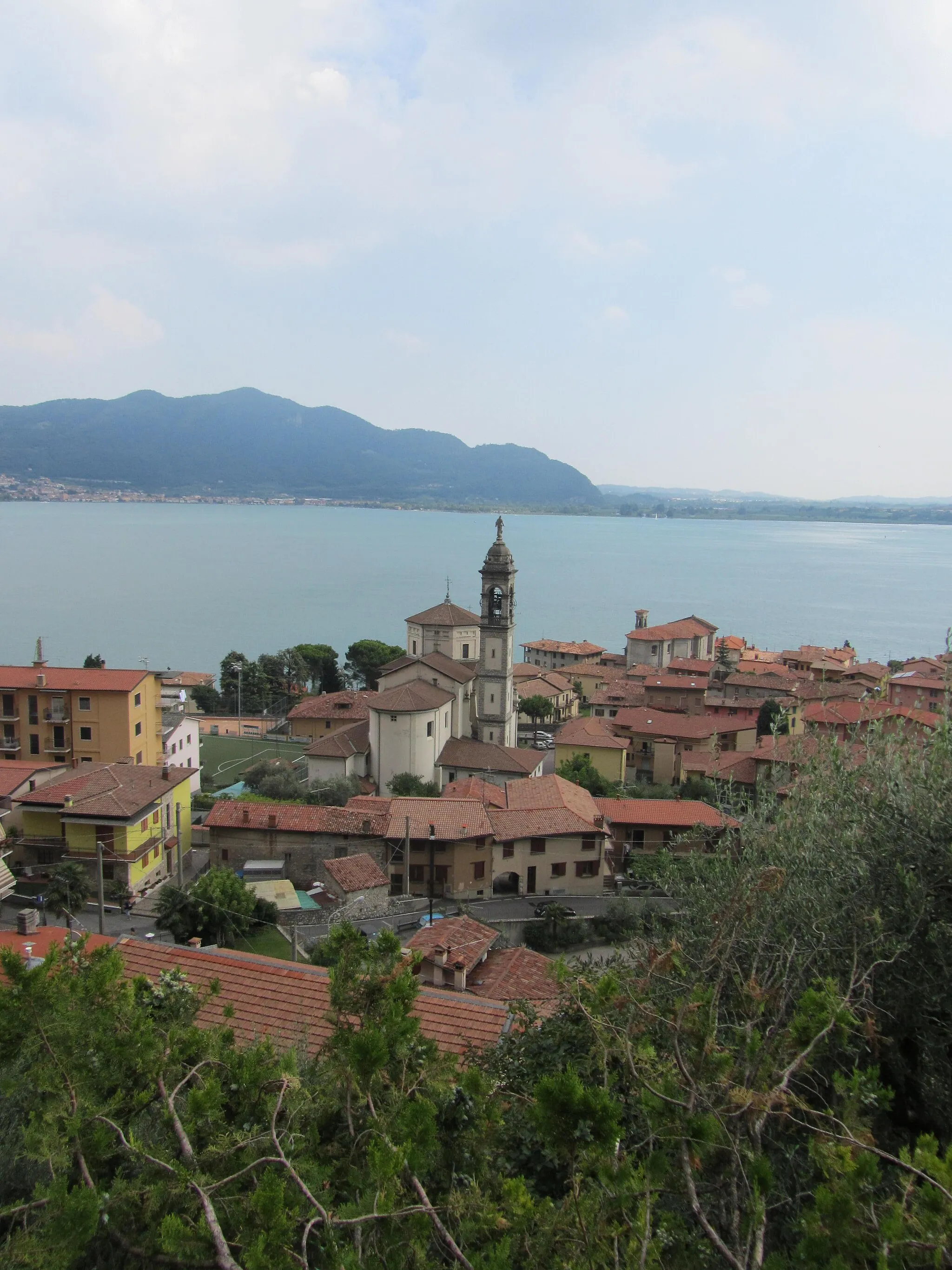 Photo showing: Predore, Lake Iseo