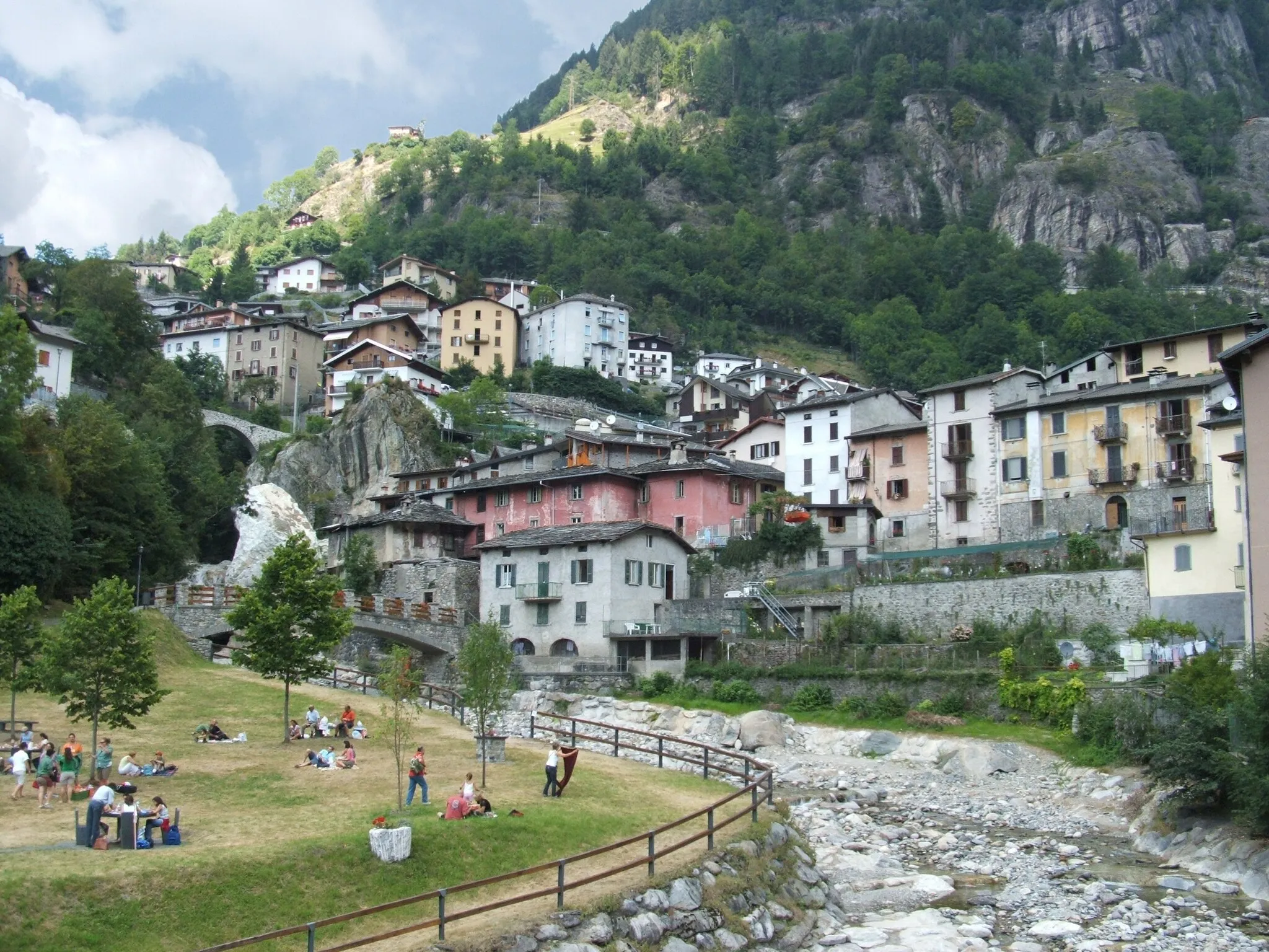 Photo showing: Branzi (BG), Lombardy, Italy - View